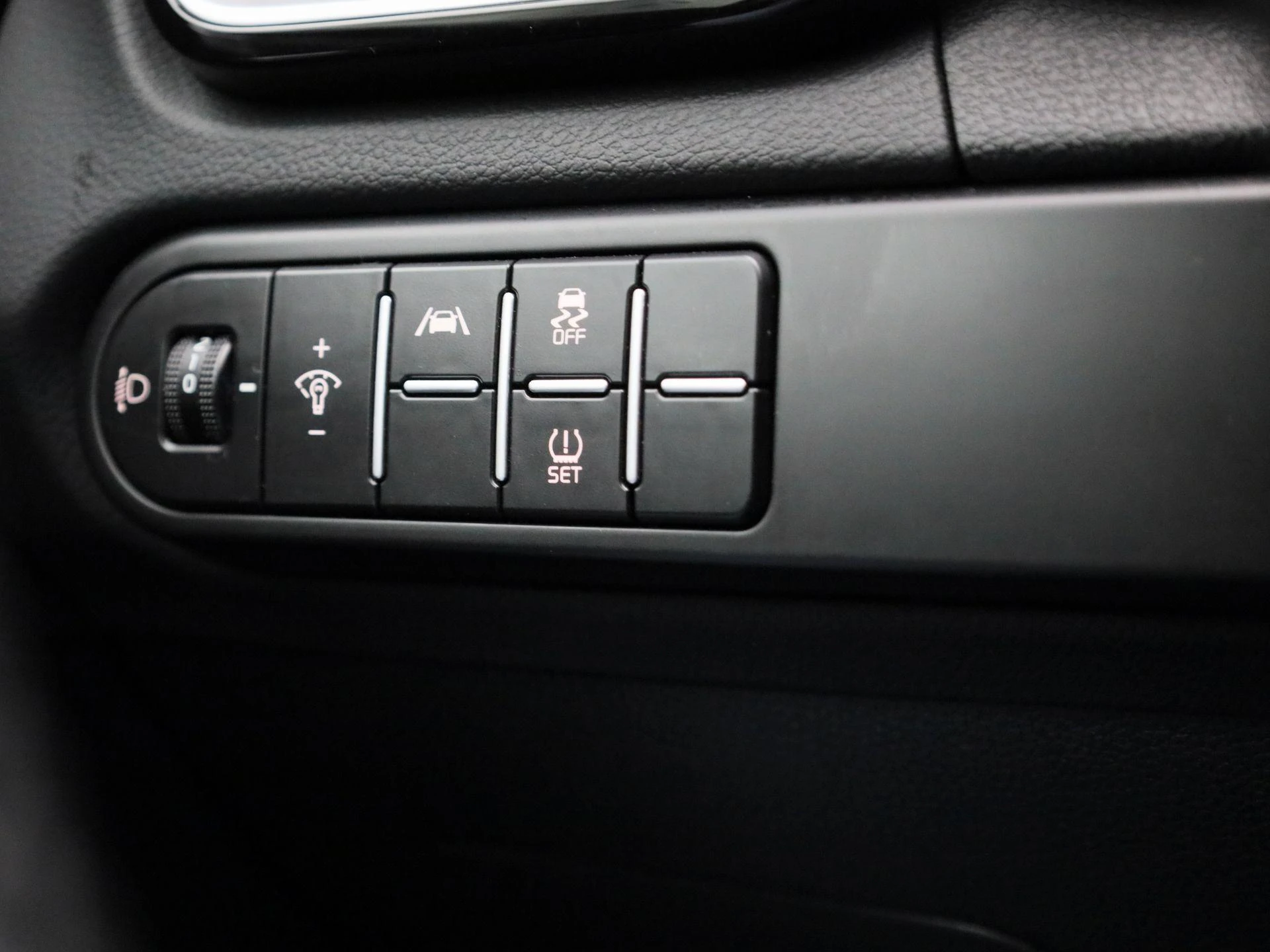 Kia-cee'd-image-21