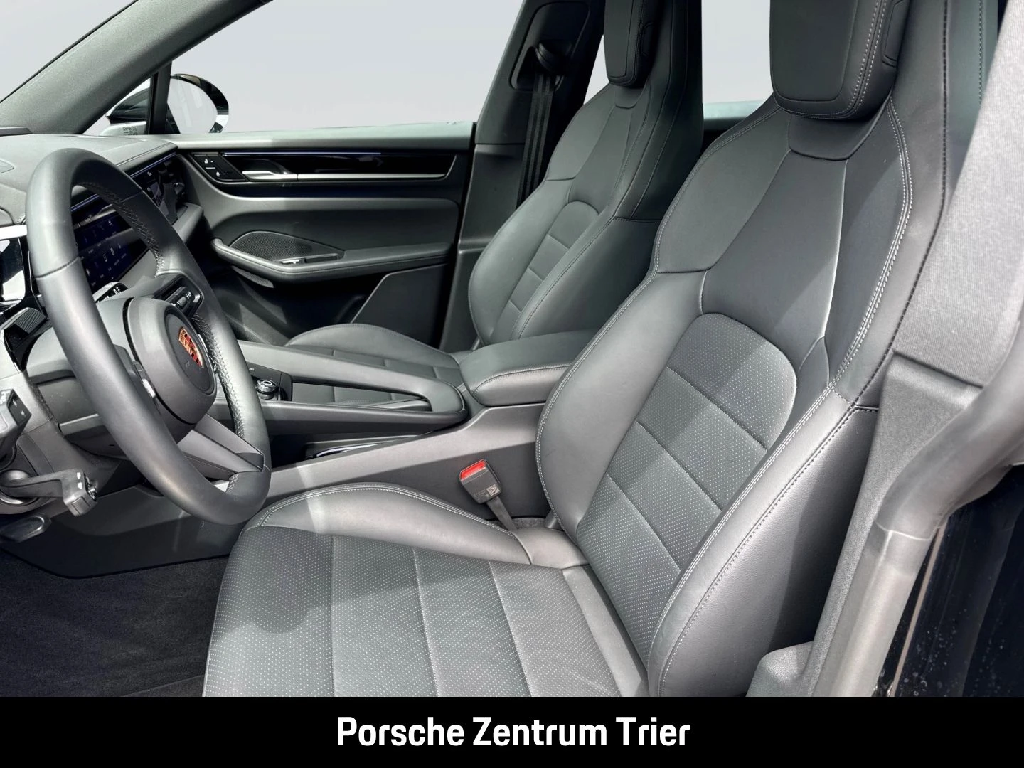 Porsche-Macan-image-4