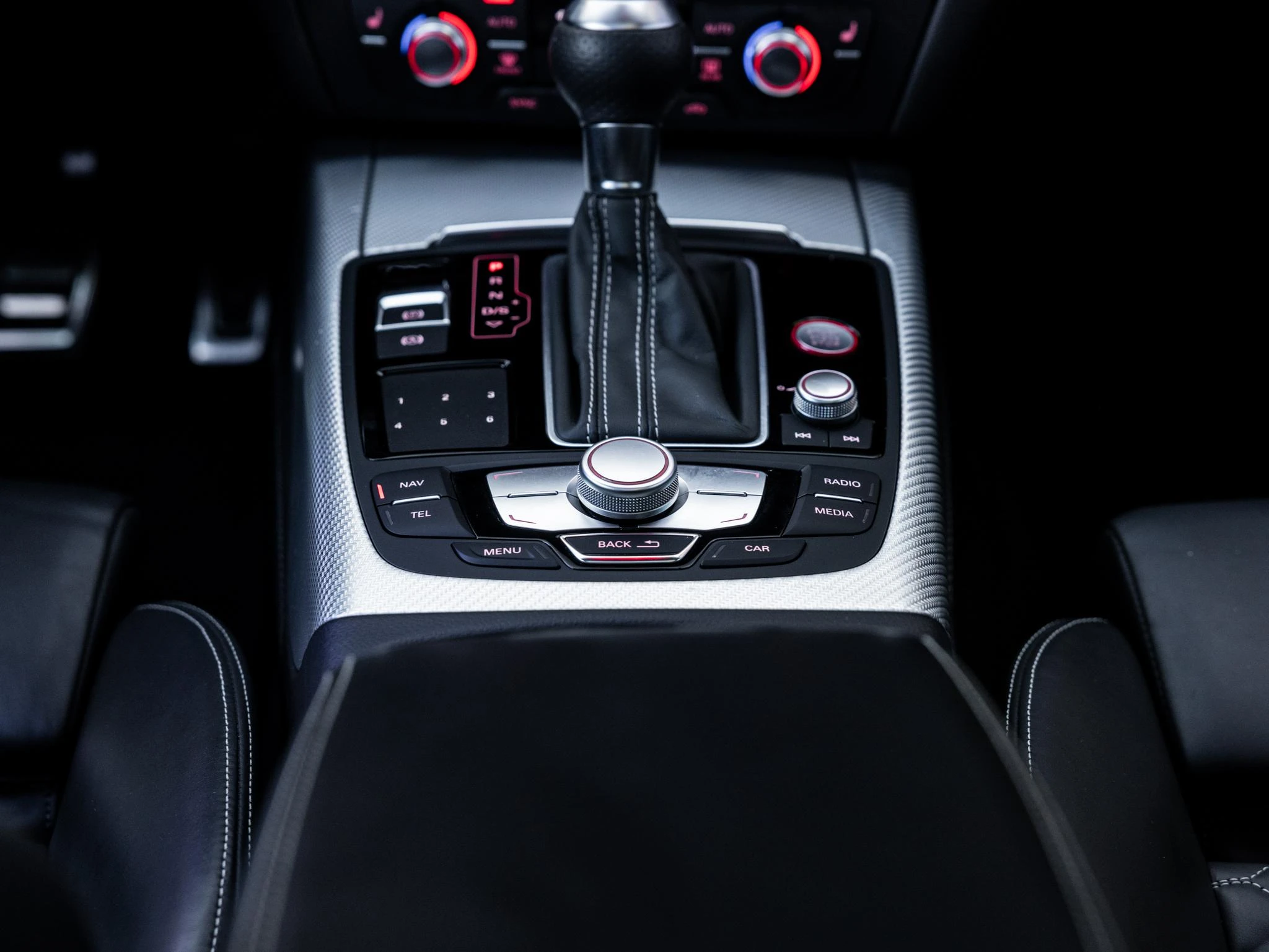 Audi-RS6-image-16