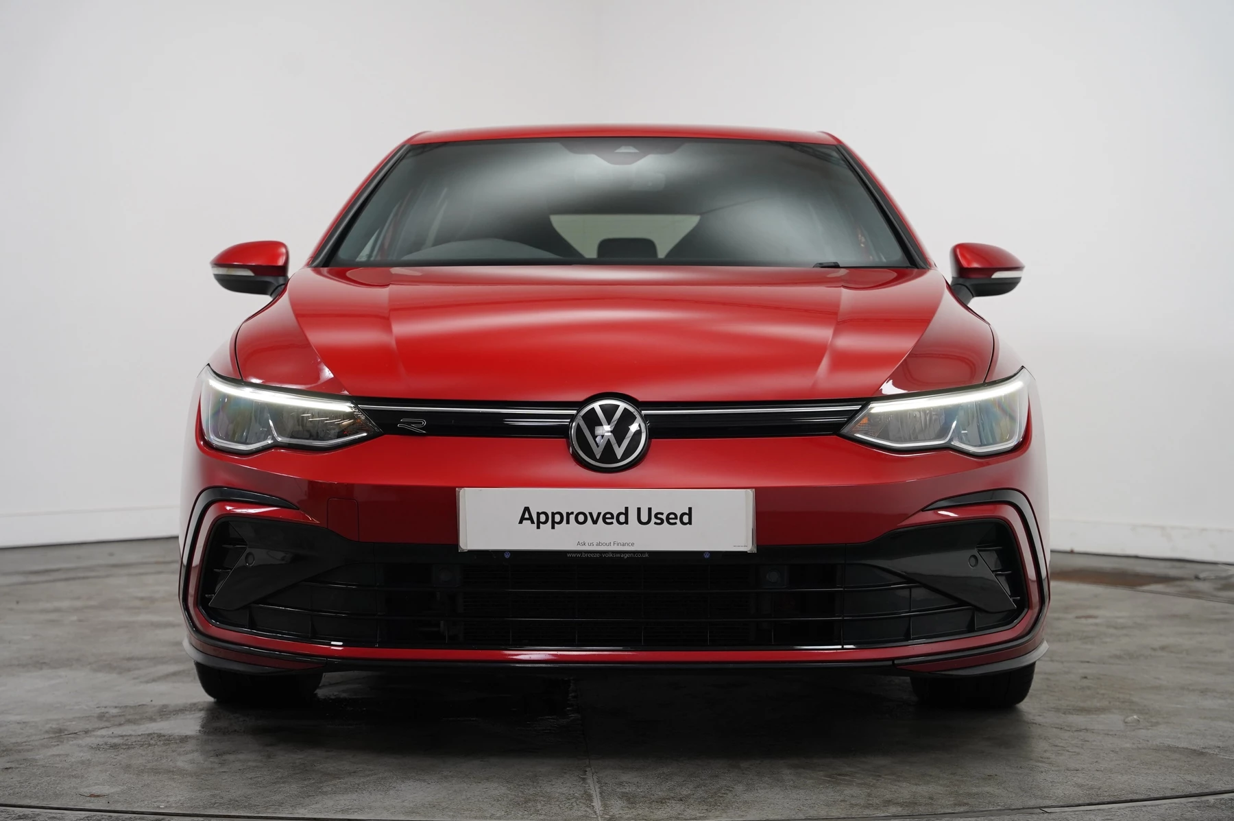 Volkswagen-Golf-image-6
