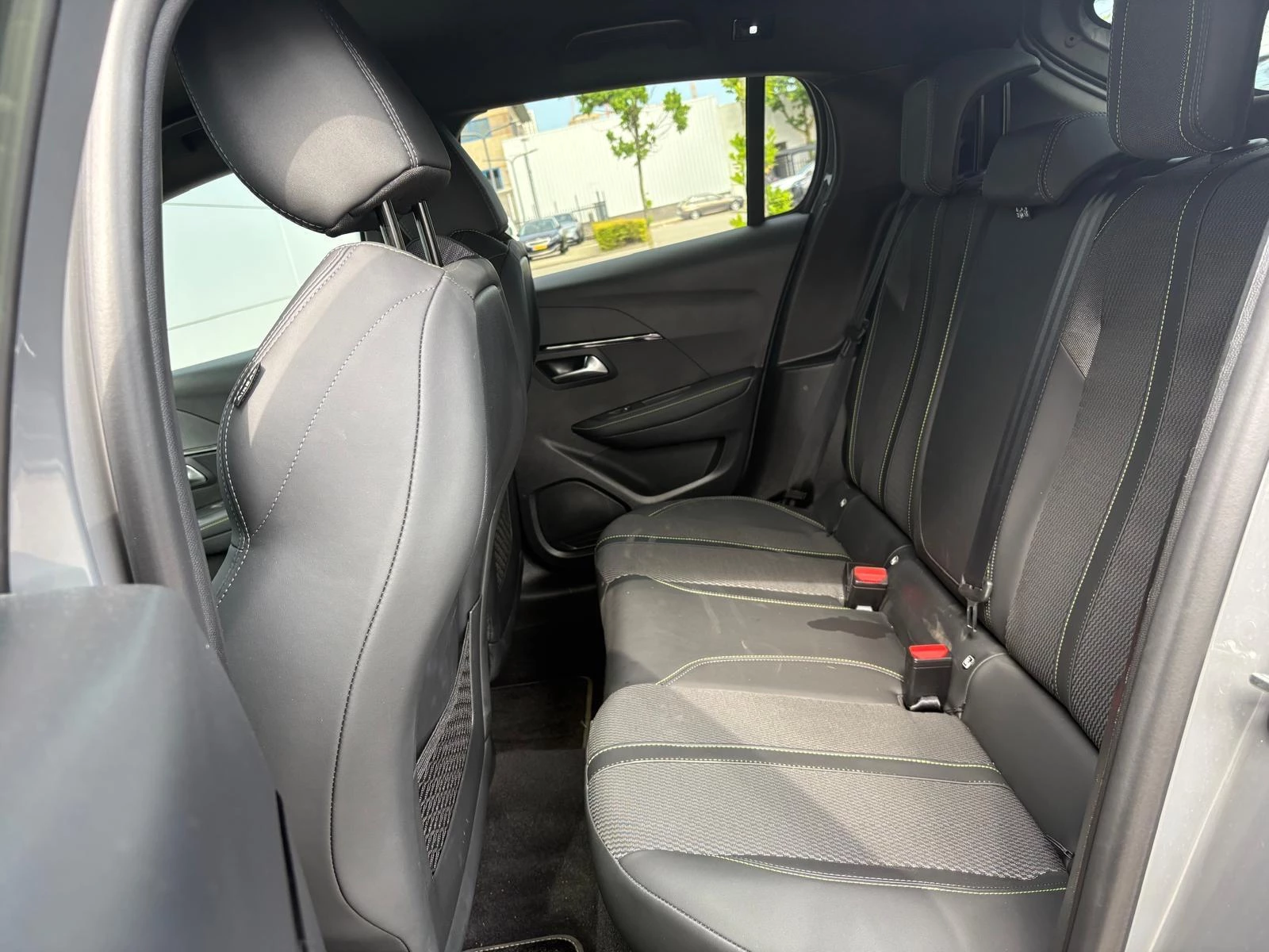 Peugeot 208 1.2 Hybrid 145 e-DCS6 GT