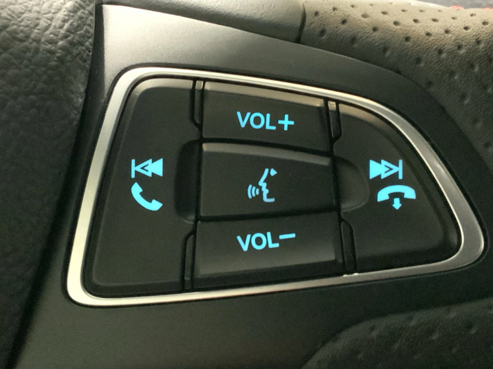 Ford Kuga 1.5 EcoBoost ST-Line 4x2 | GJR | Winter-Paket