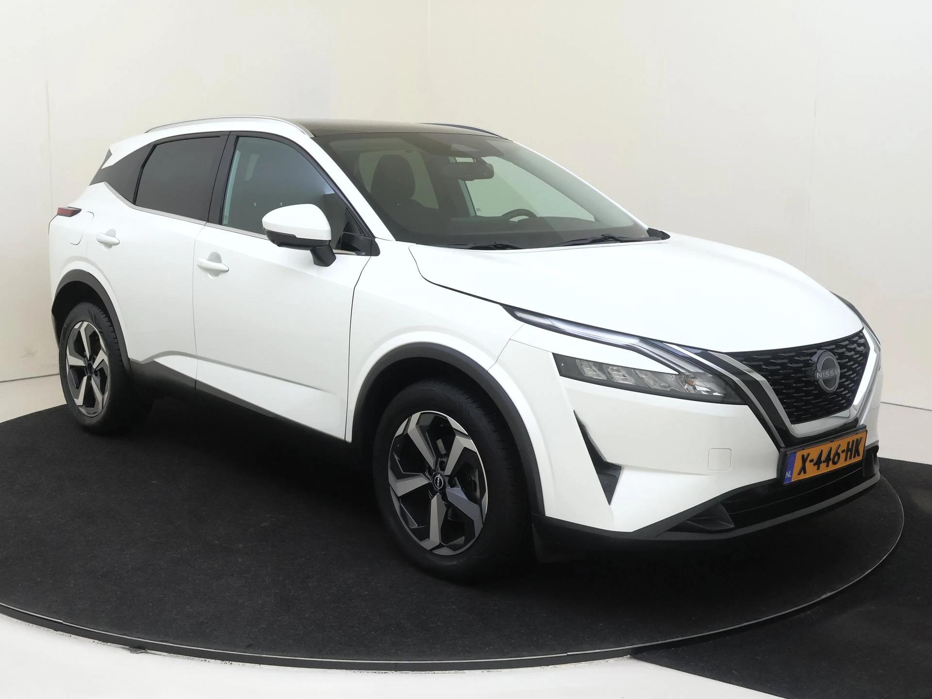 Nissan-QASHQAI-image-1