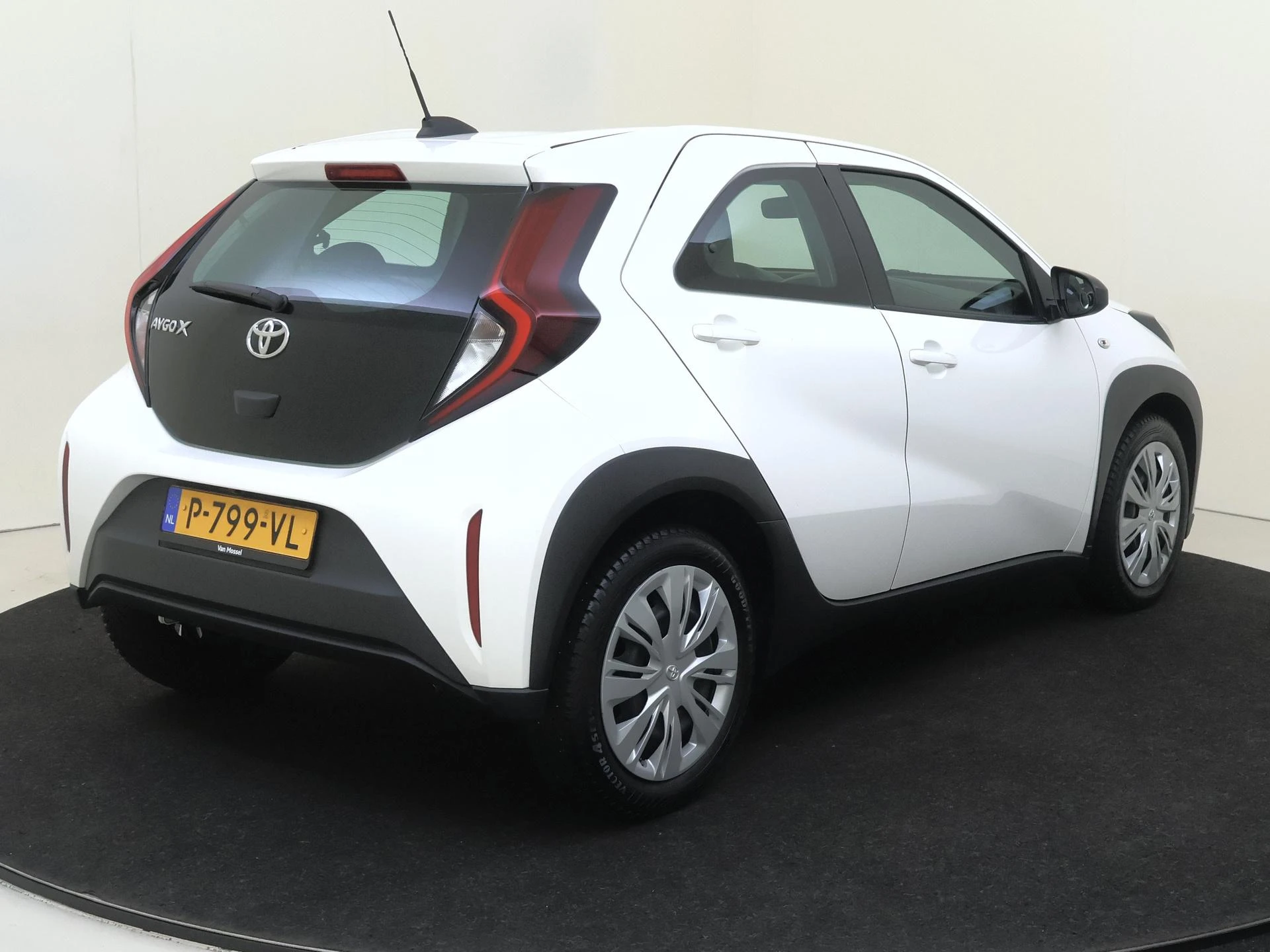 Toyota-Aygo-image-7