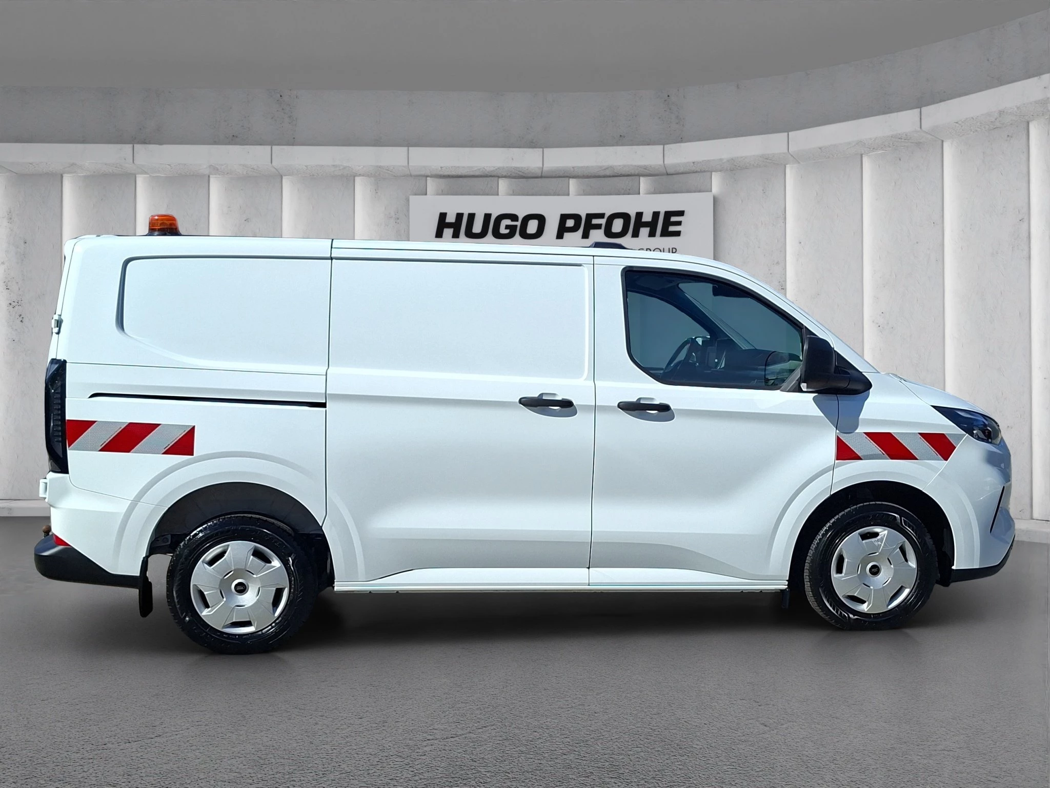 Ford Transit Custom Trend Kasten 2.0 EB 300 L1 LED | AHK | RFK | PDC | BT