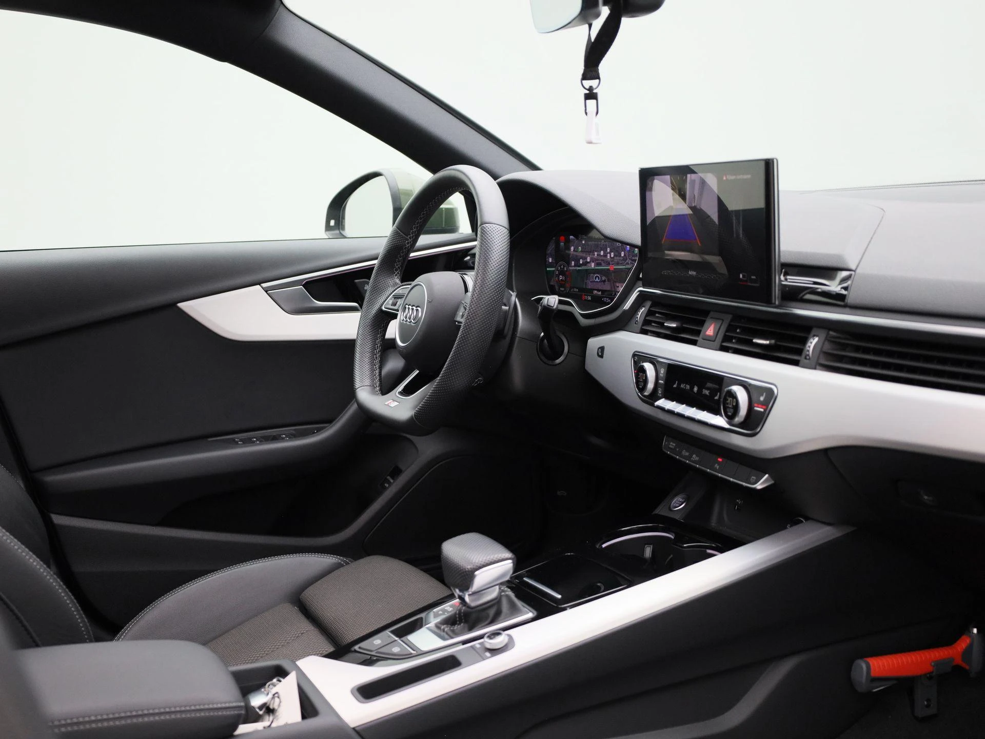 Audi-A4-image-40