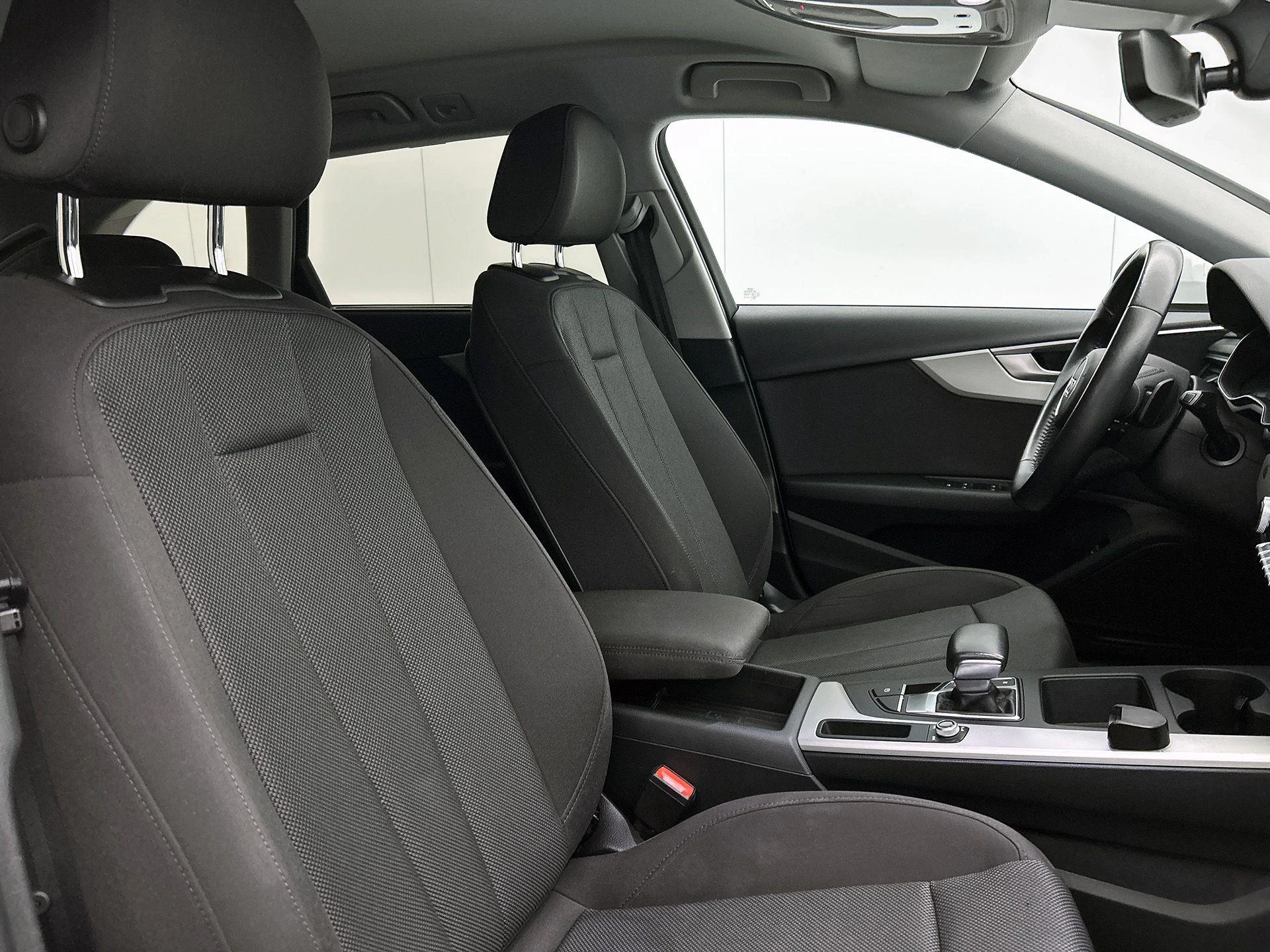 Audi-A4-image-31