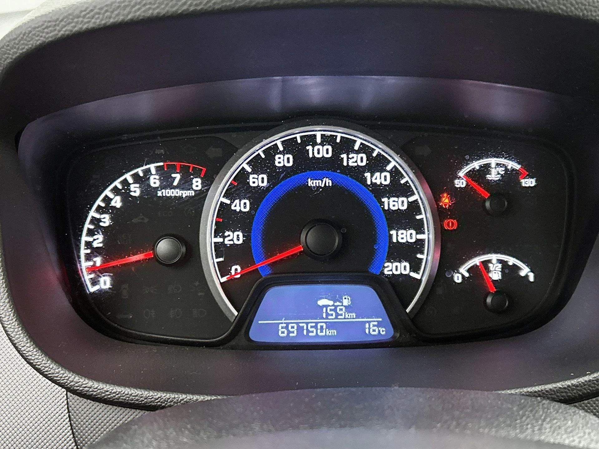 Hyundai-i10-image-12