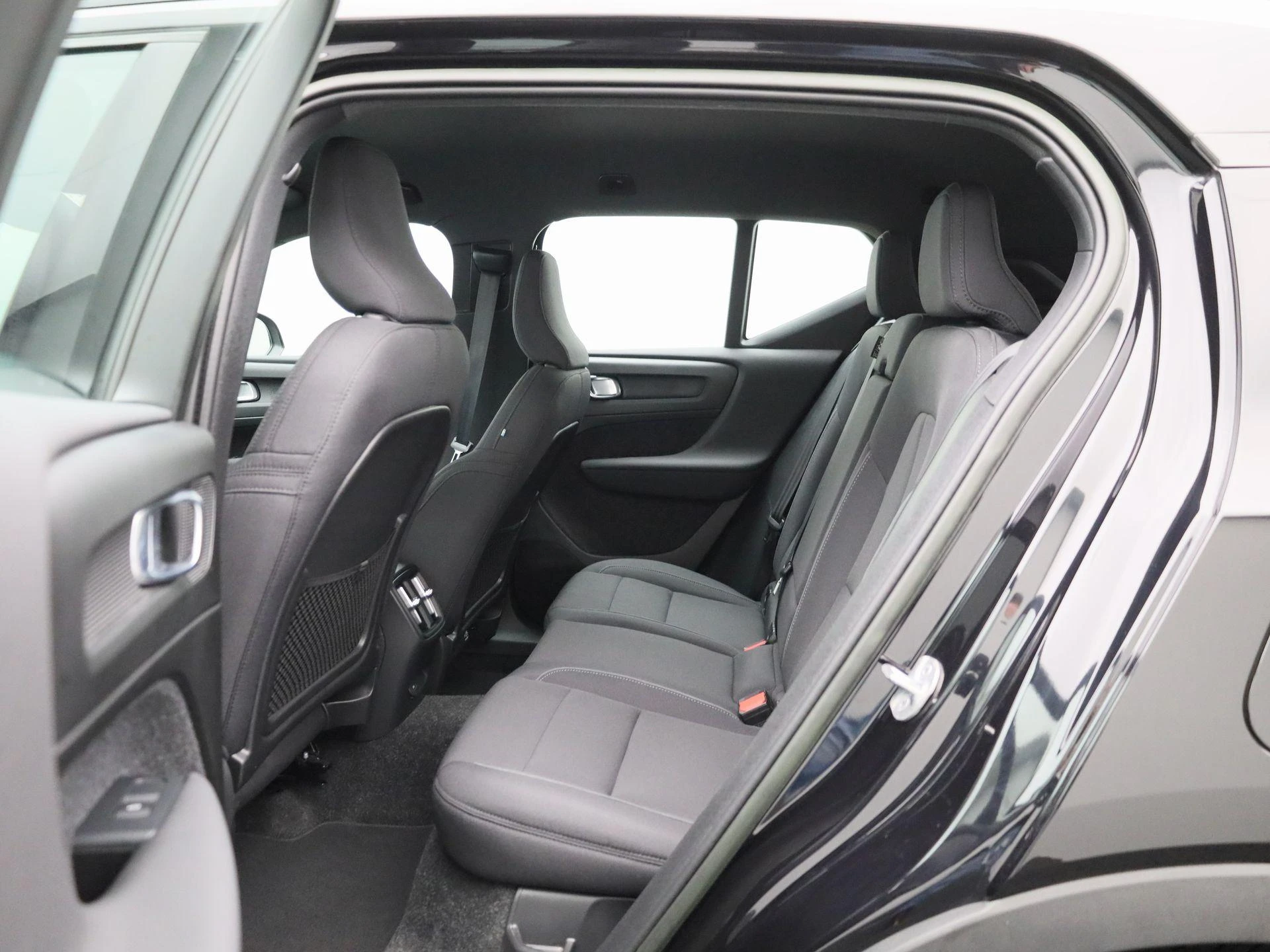 Volvo-XC40-image-9