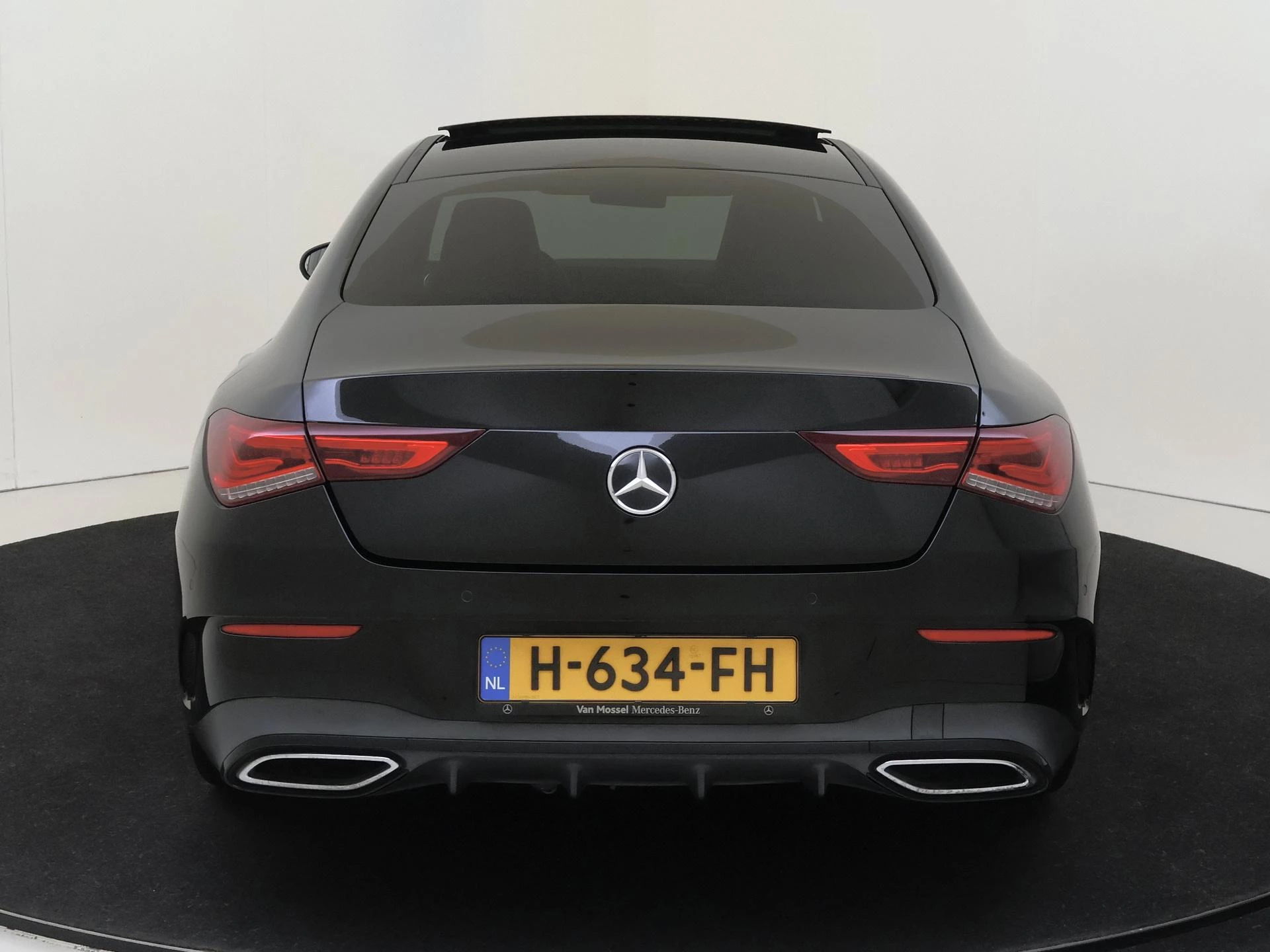 Mercedes-Benz CLA 250 Premium Plus