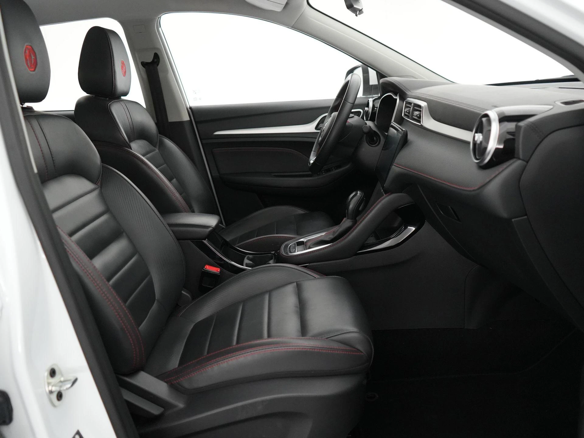 MG-ZS-image-11