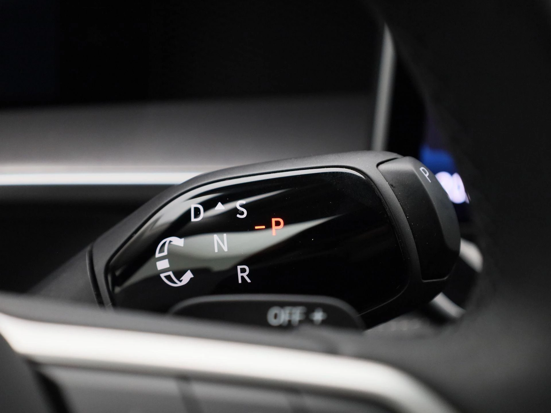 Volkswagen Tayron 1.5 eHybrid Life Edition 204 PK|