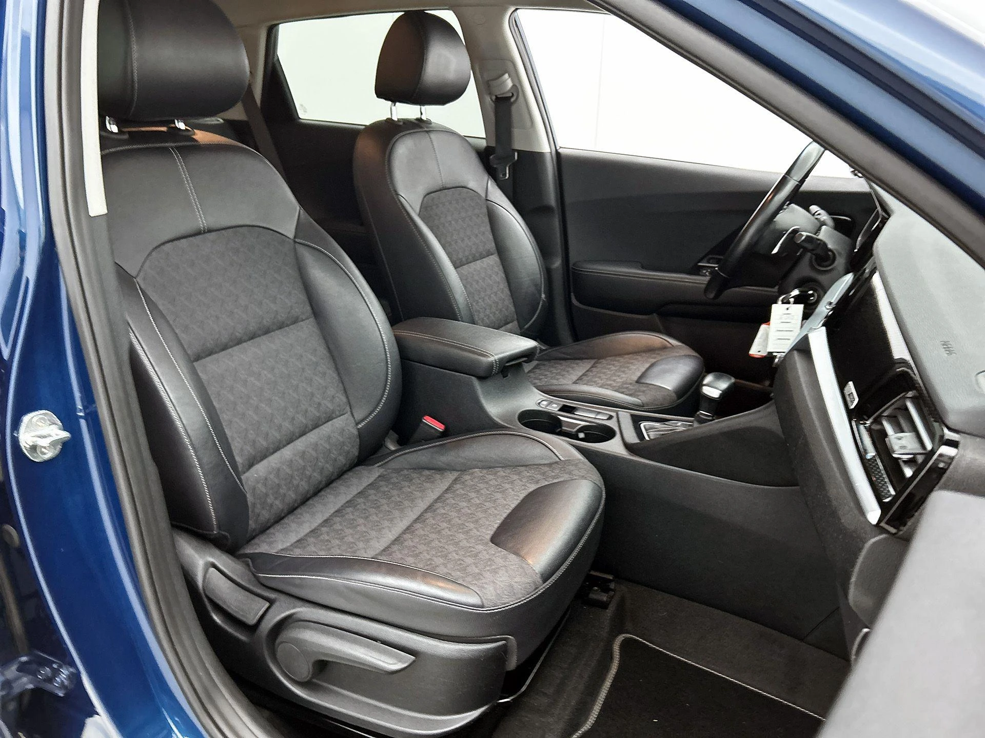 Kia-Niro-image-36