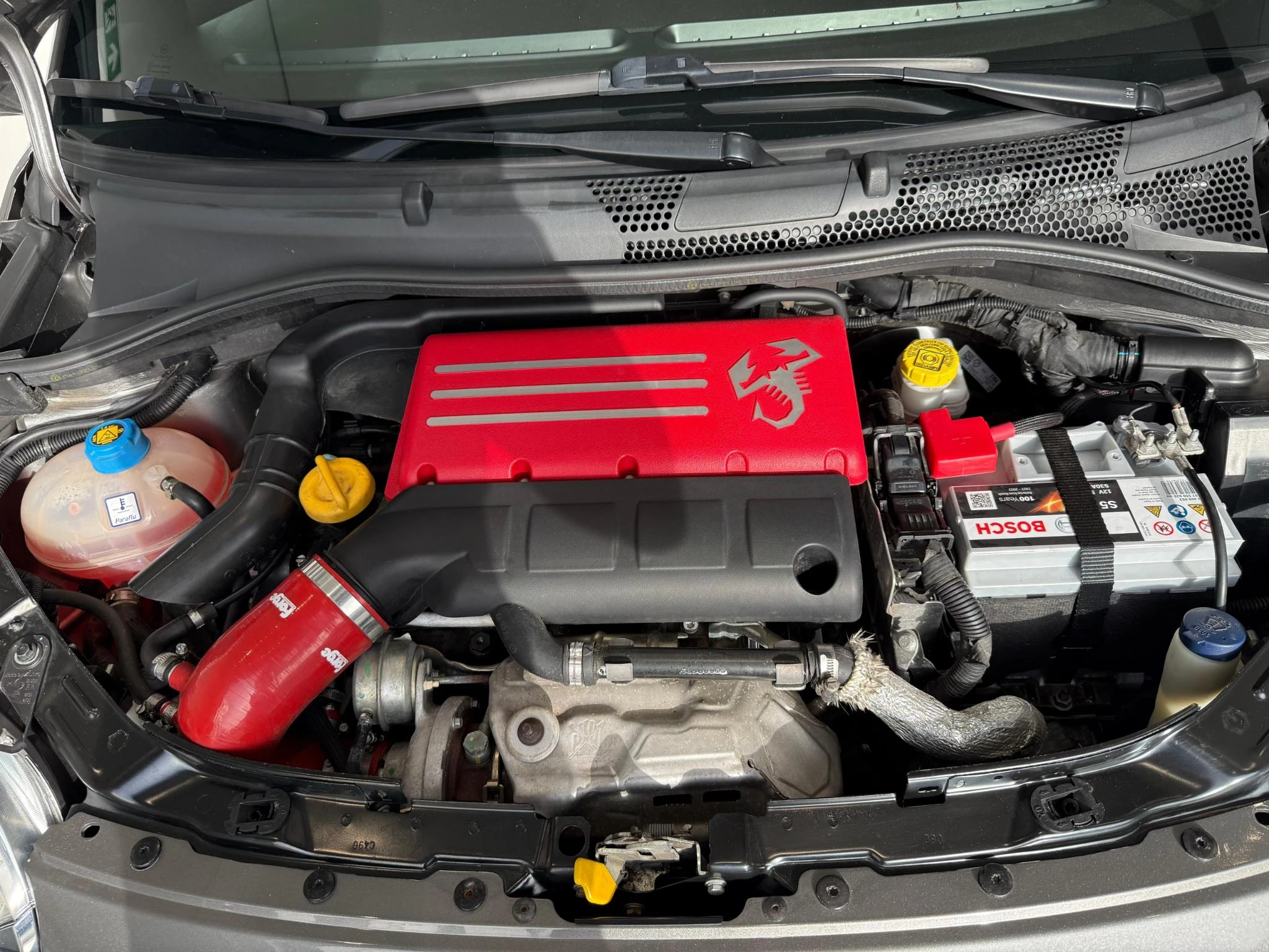 Abarth-500C-image-12