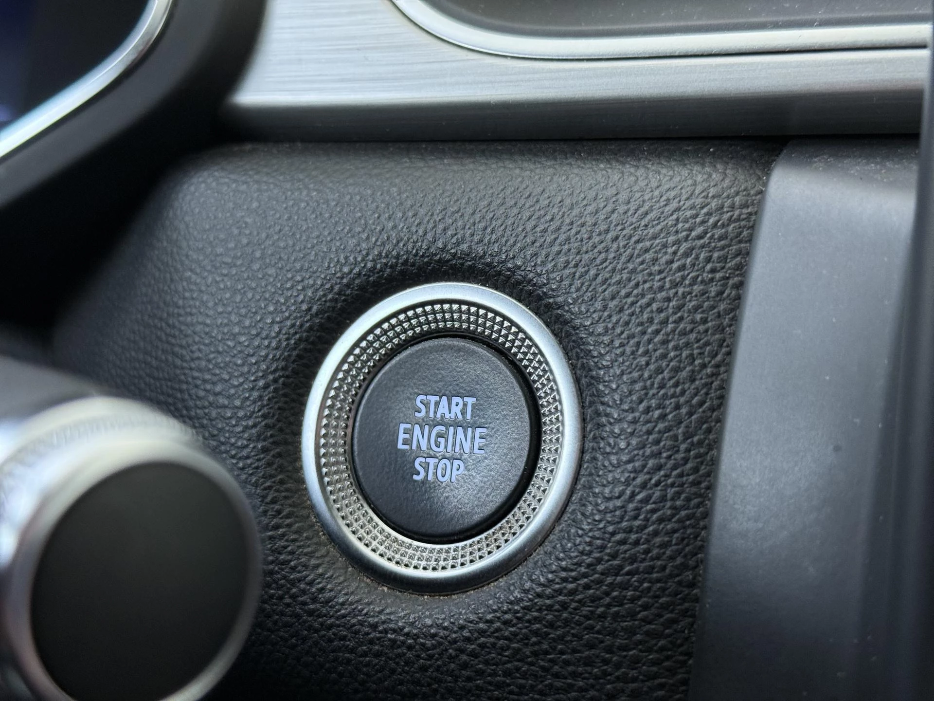 Renault-Captur-image-24