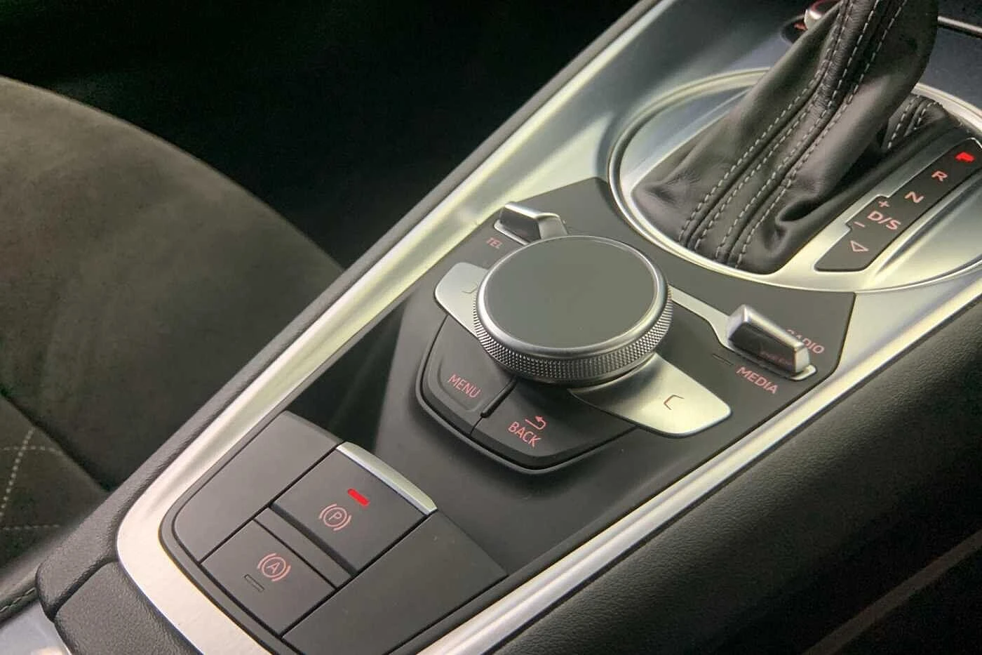 Audi-TT-image-24