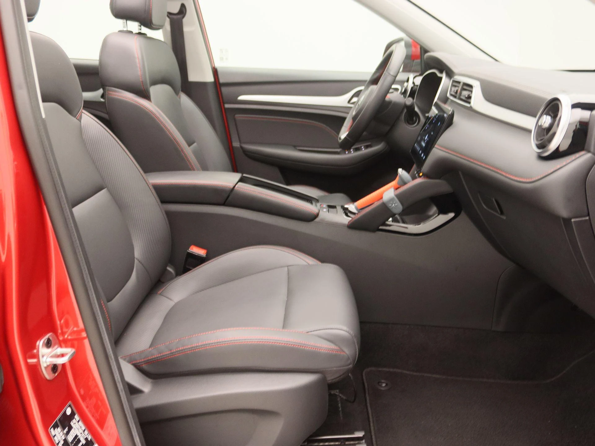 MG-ZS EV-image-23