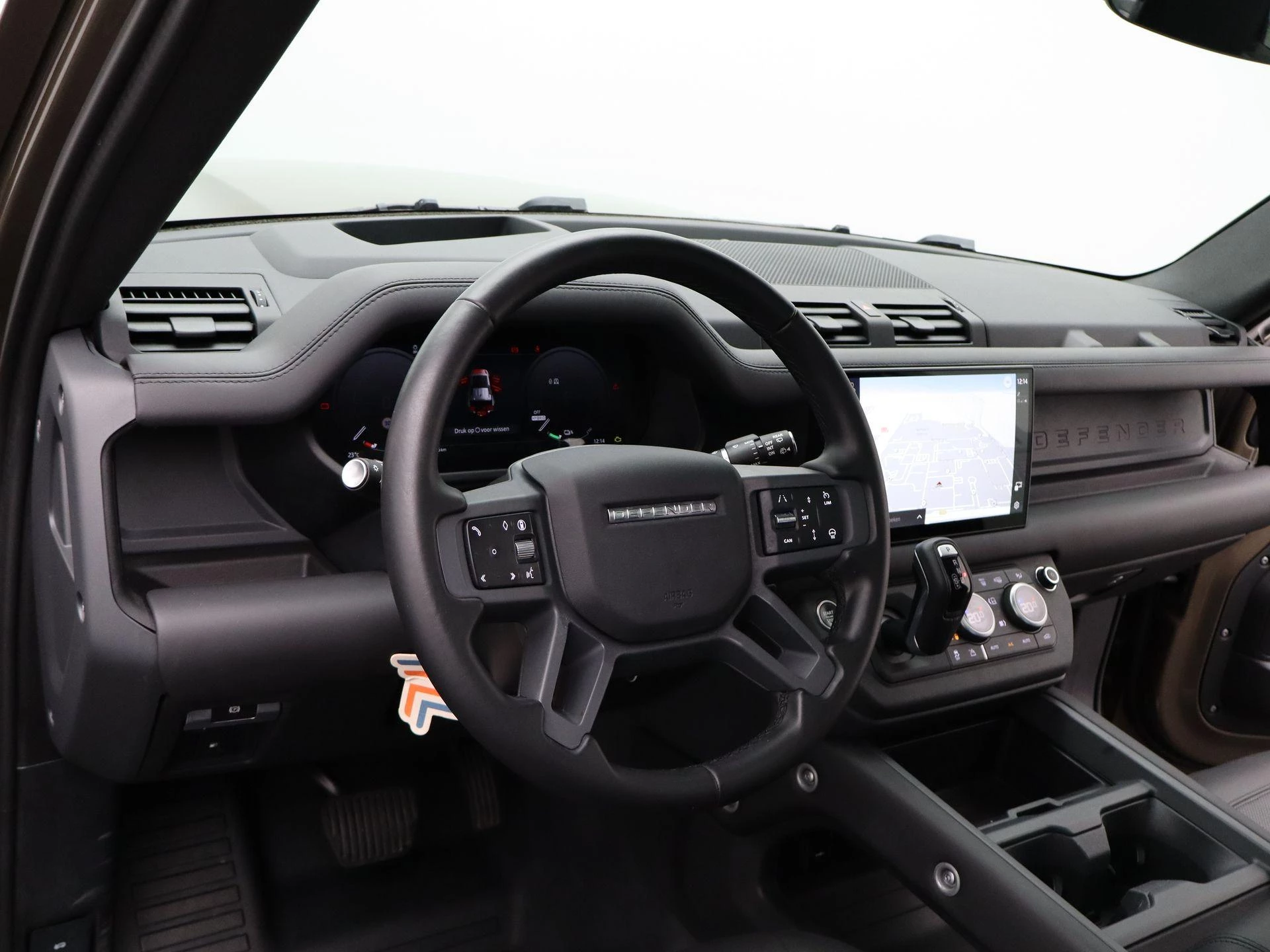 Land Rover Defender 110 2.0 P300e 110 X-Dynamic HSE