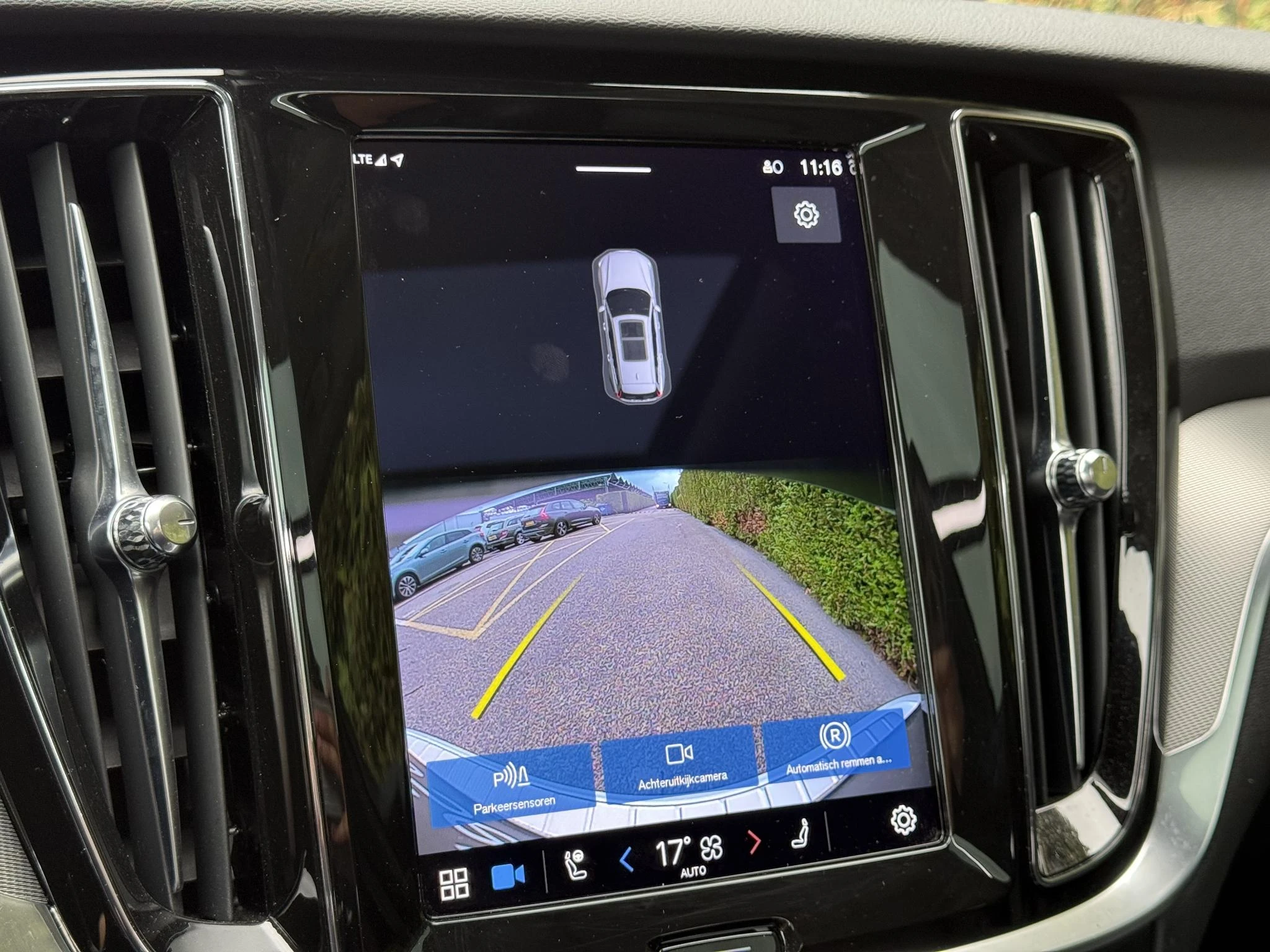 Volvo-V60-image-3