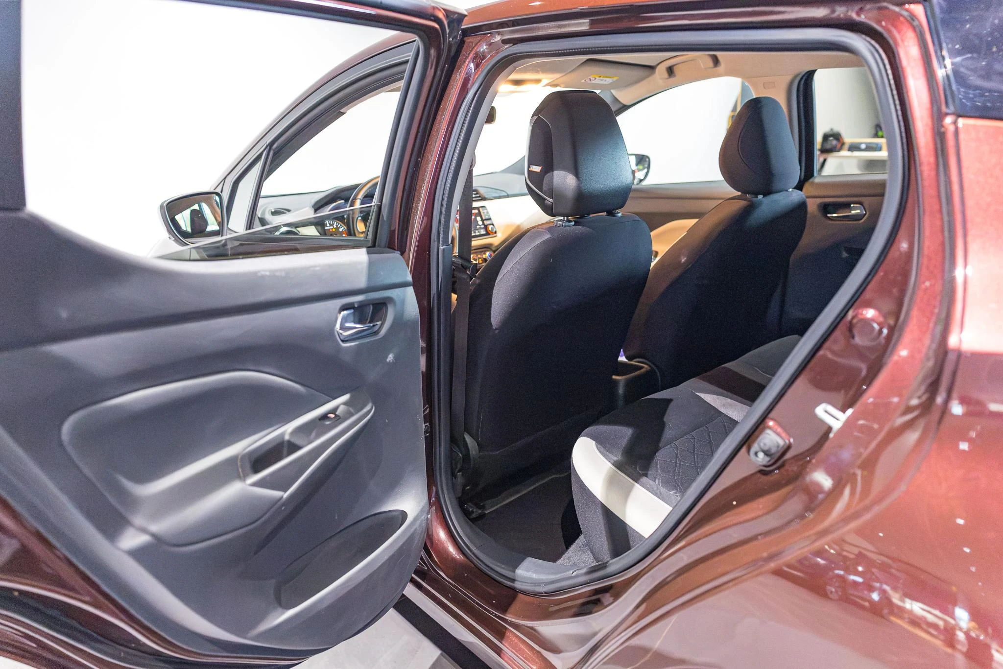 Nissan-Micra-image-13