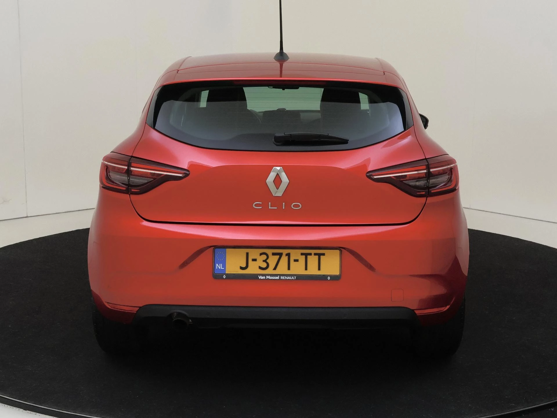 Renault-Clio-image-6
