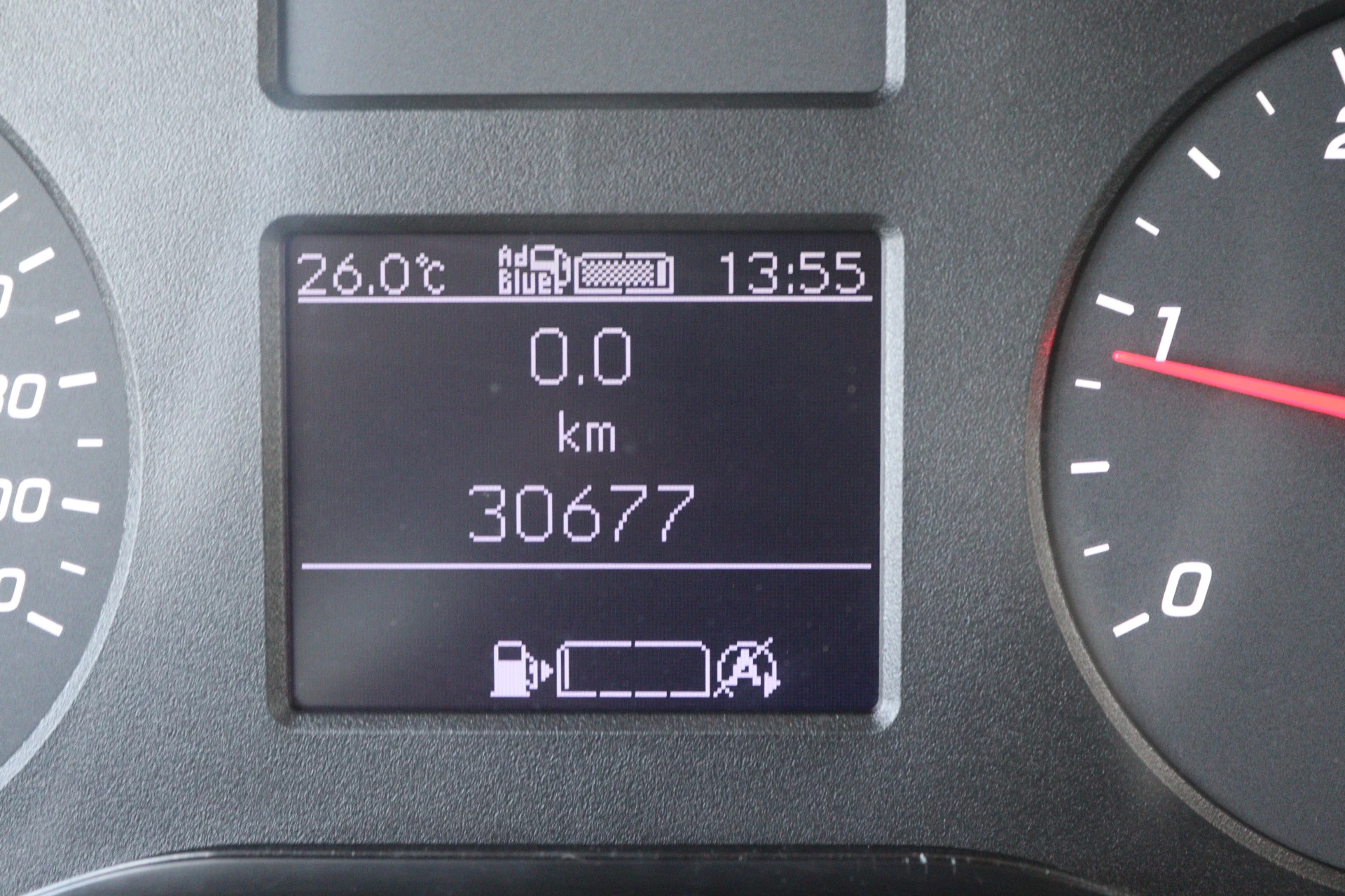 Mercedes-Benz-Citan-image-9