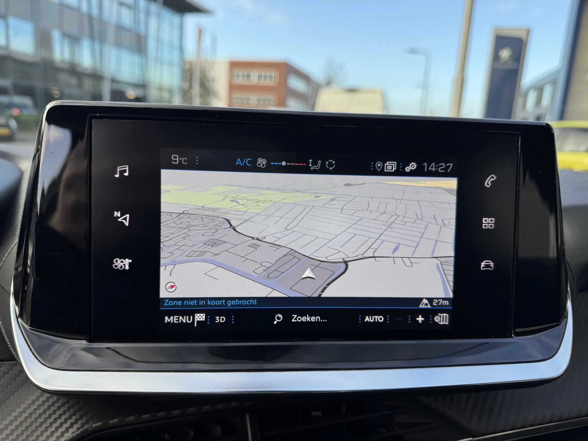 Peugeot-208-image-19