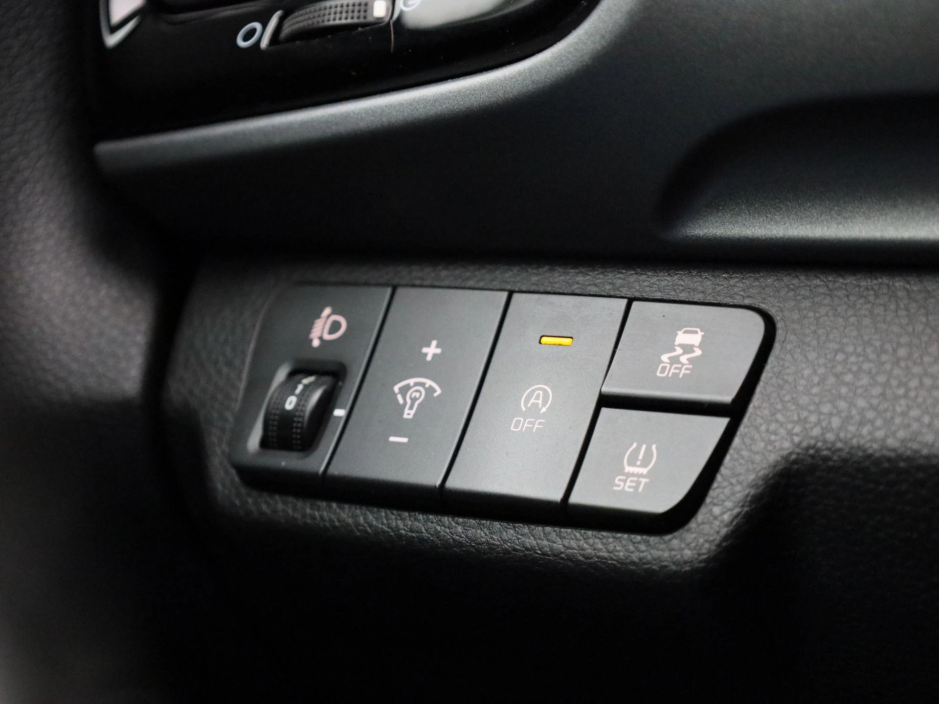 Kia-Stonic-image-19