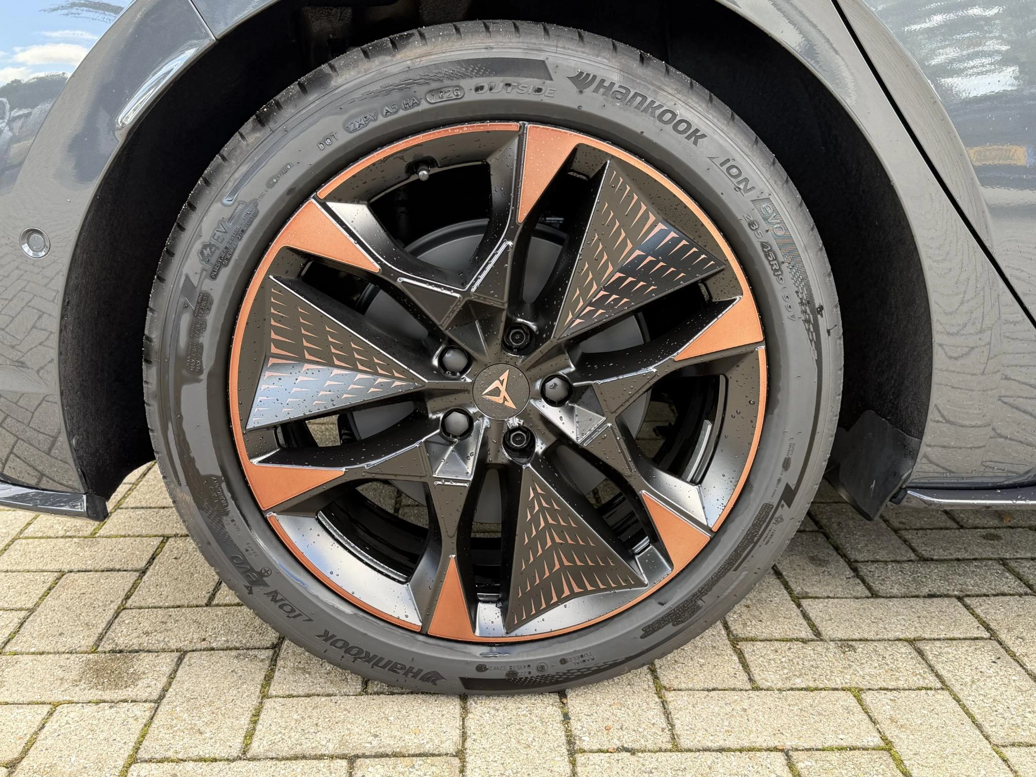 CUPRA-Born-image-13