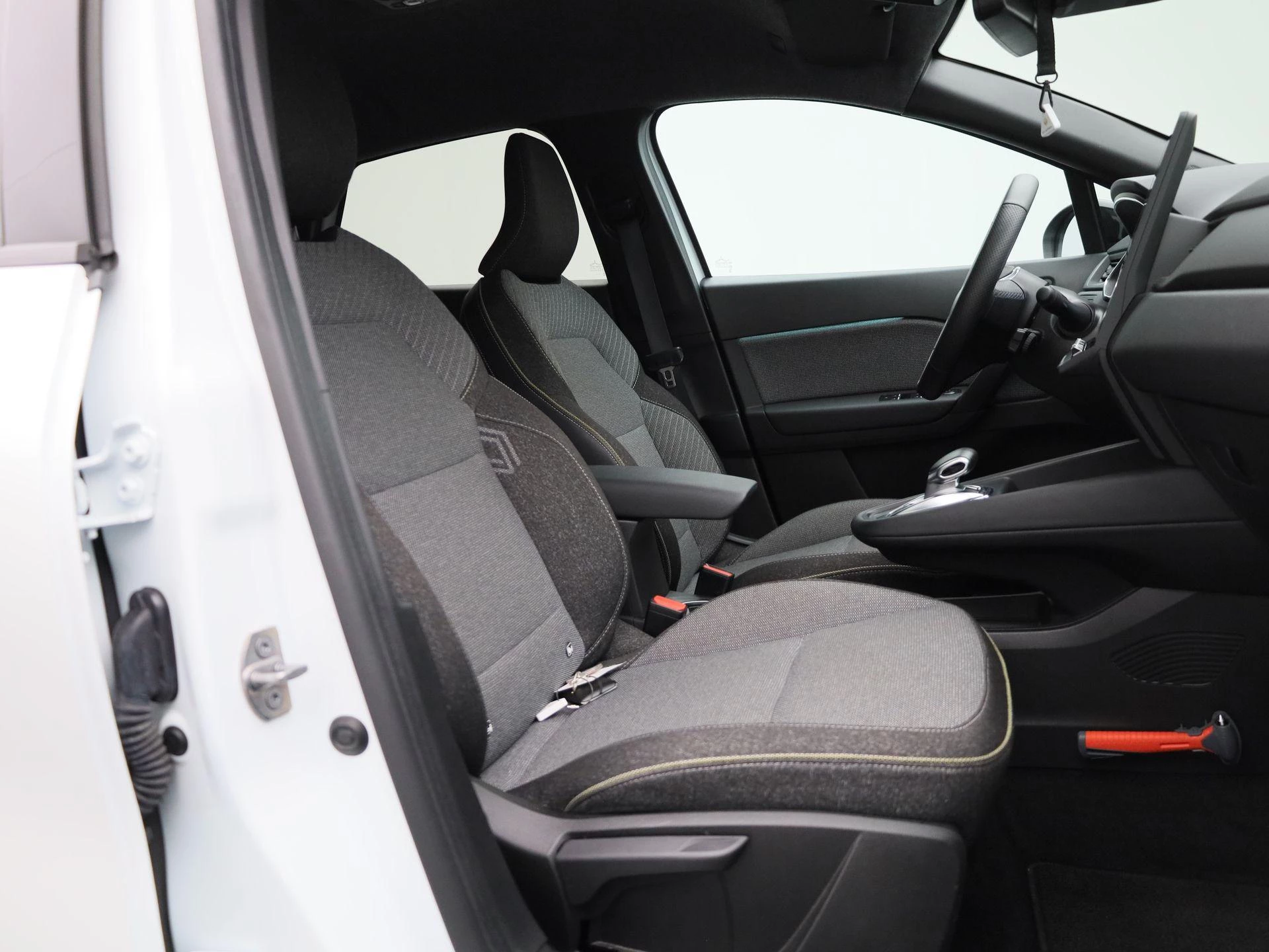 Renault-Captur-image-32