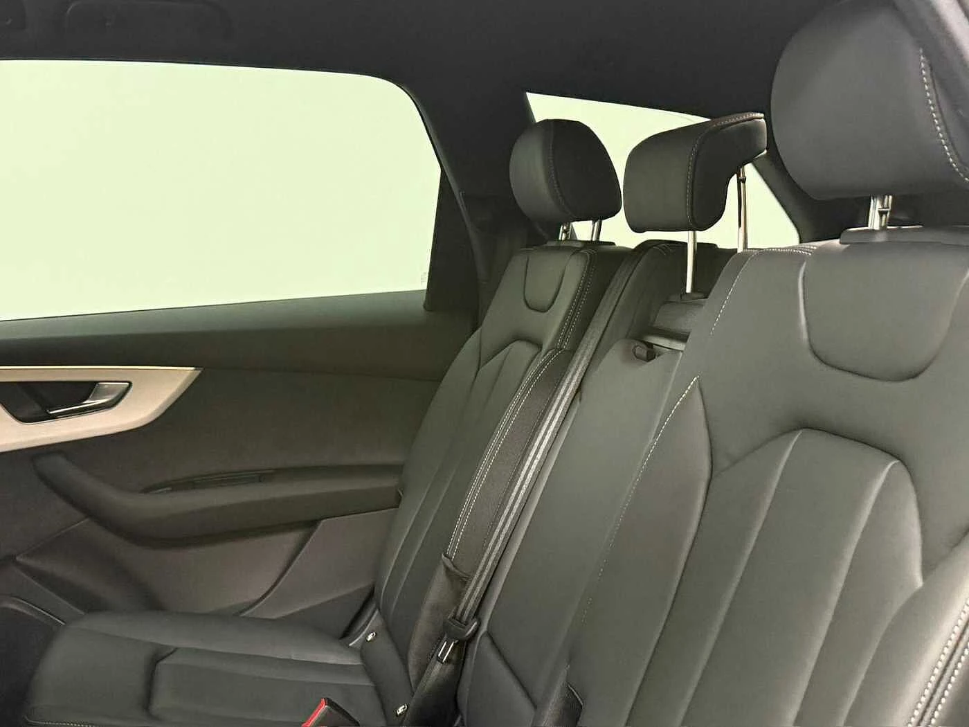 Audi-Q7-image-1