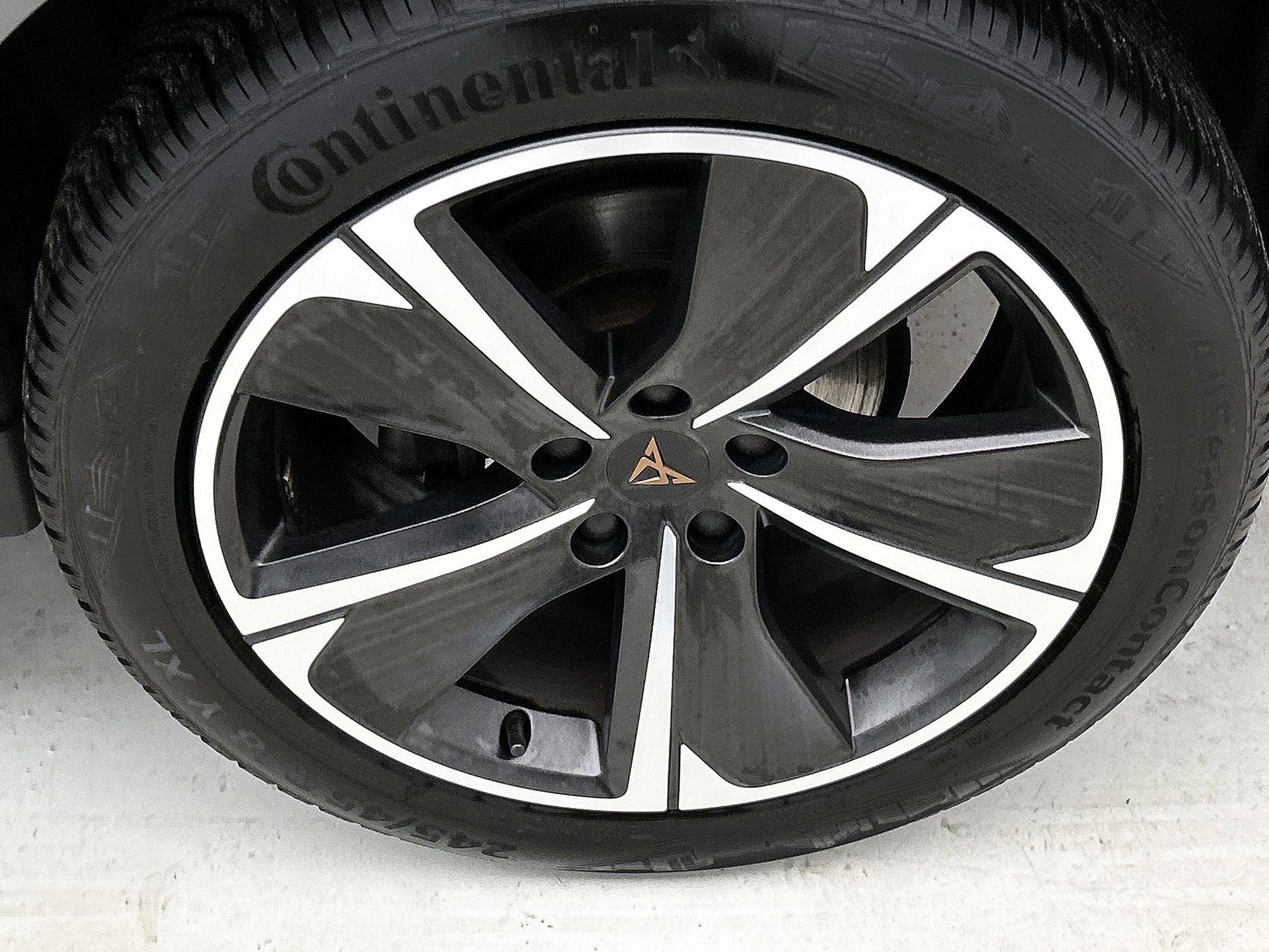 CUPRA-Formentor-image-32