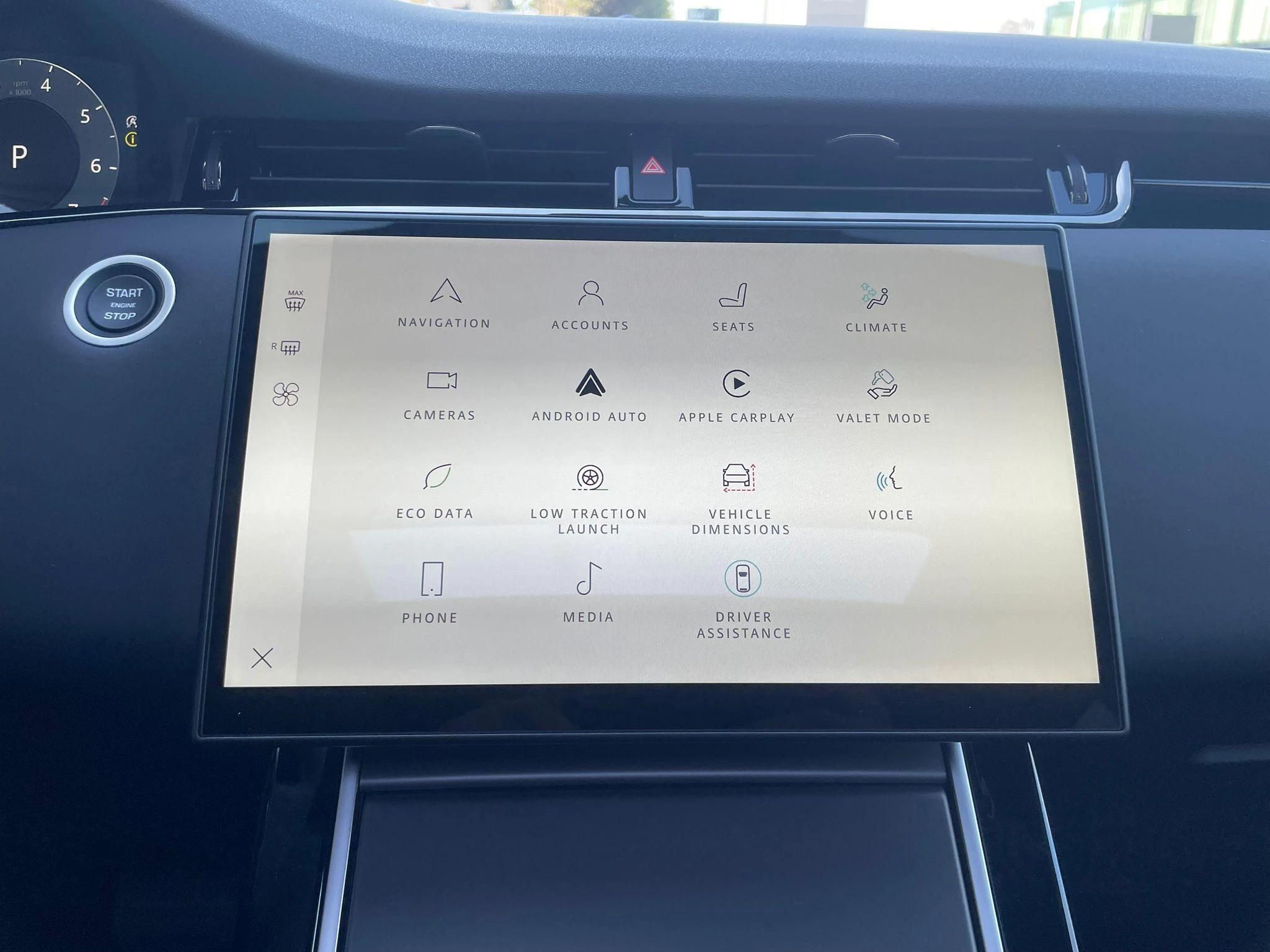 Land Rover Range Rover Evoque P160 S FWD Auto. 26.5MY