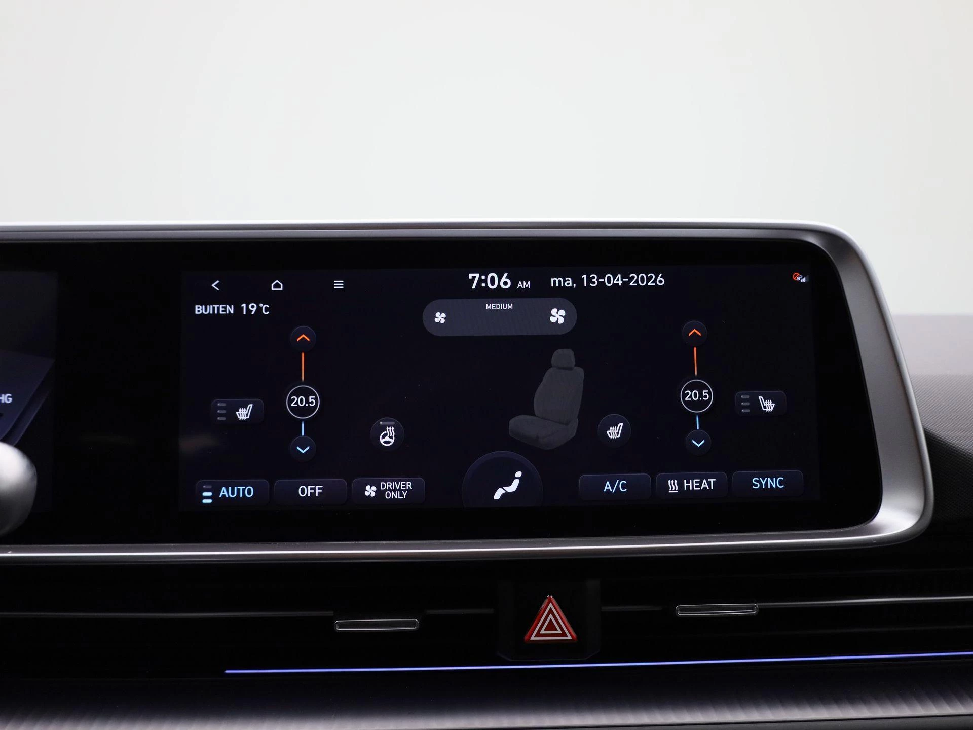 Hyundai-IONIQ 6-image-21