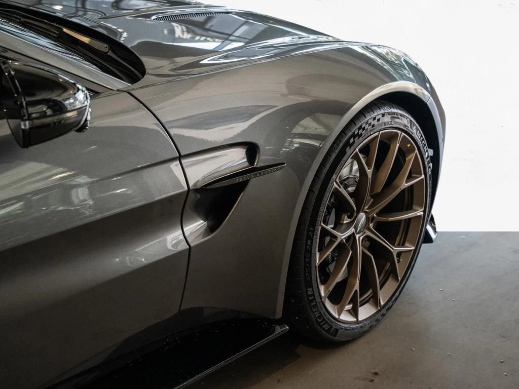 Aston Martin Vantage Roadster Aston Martin Hamburg
