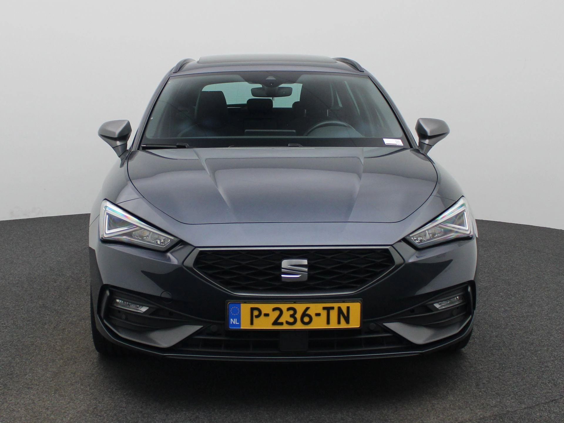 SEAT Leon Sportstourer 1.5 eTSI FR Business Intense