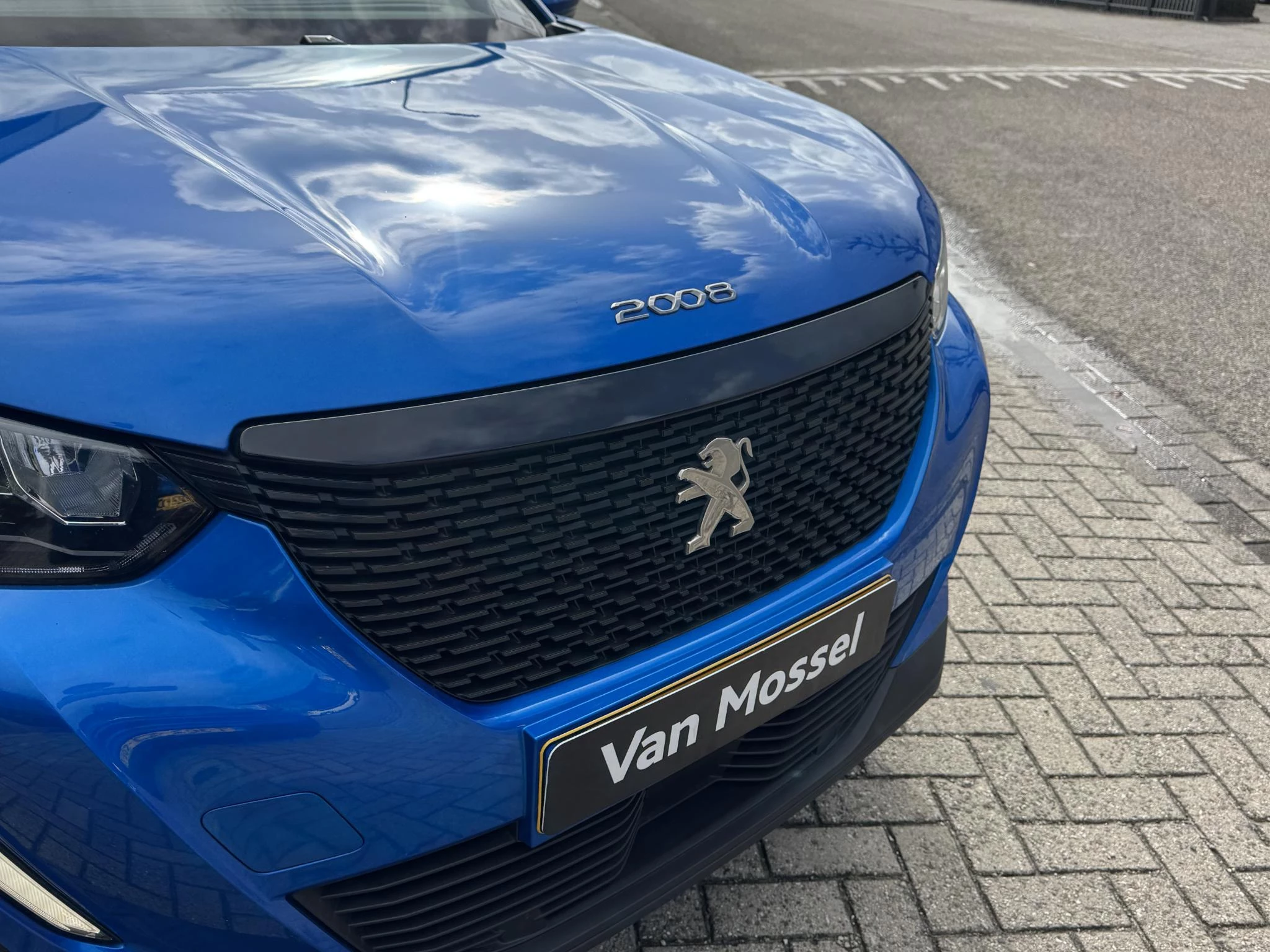 Peugeot-2008-image-7