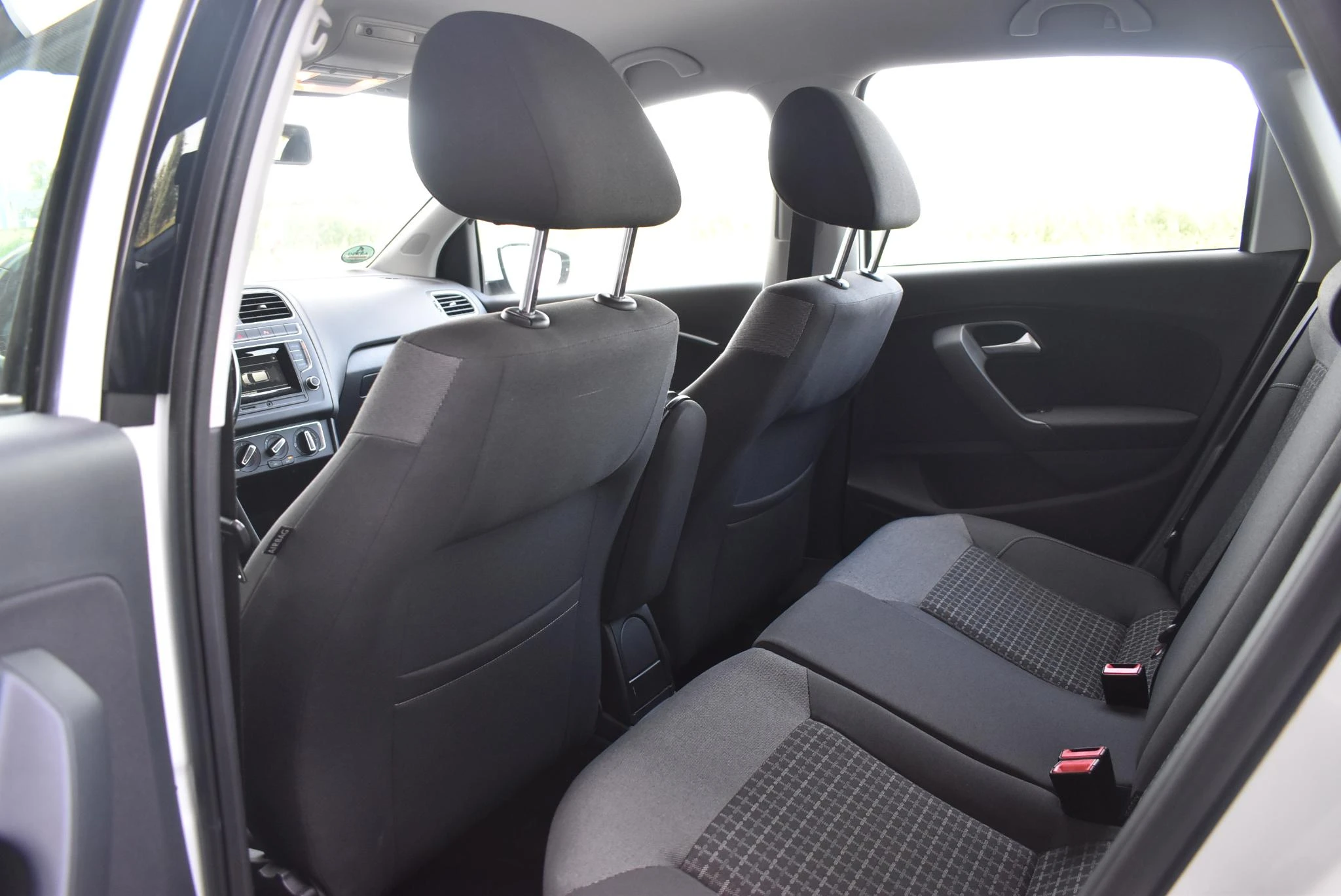 Volkswagen-Polo-image-11