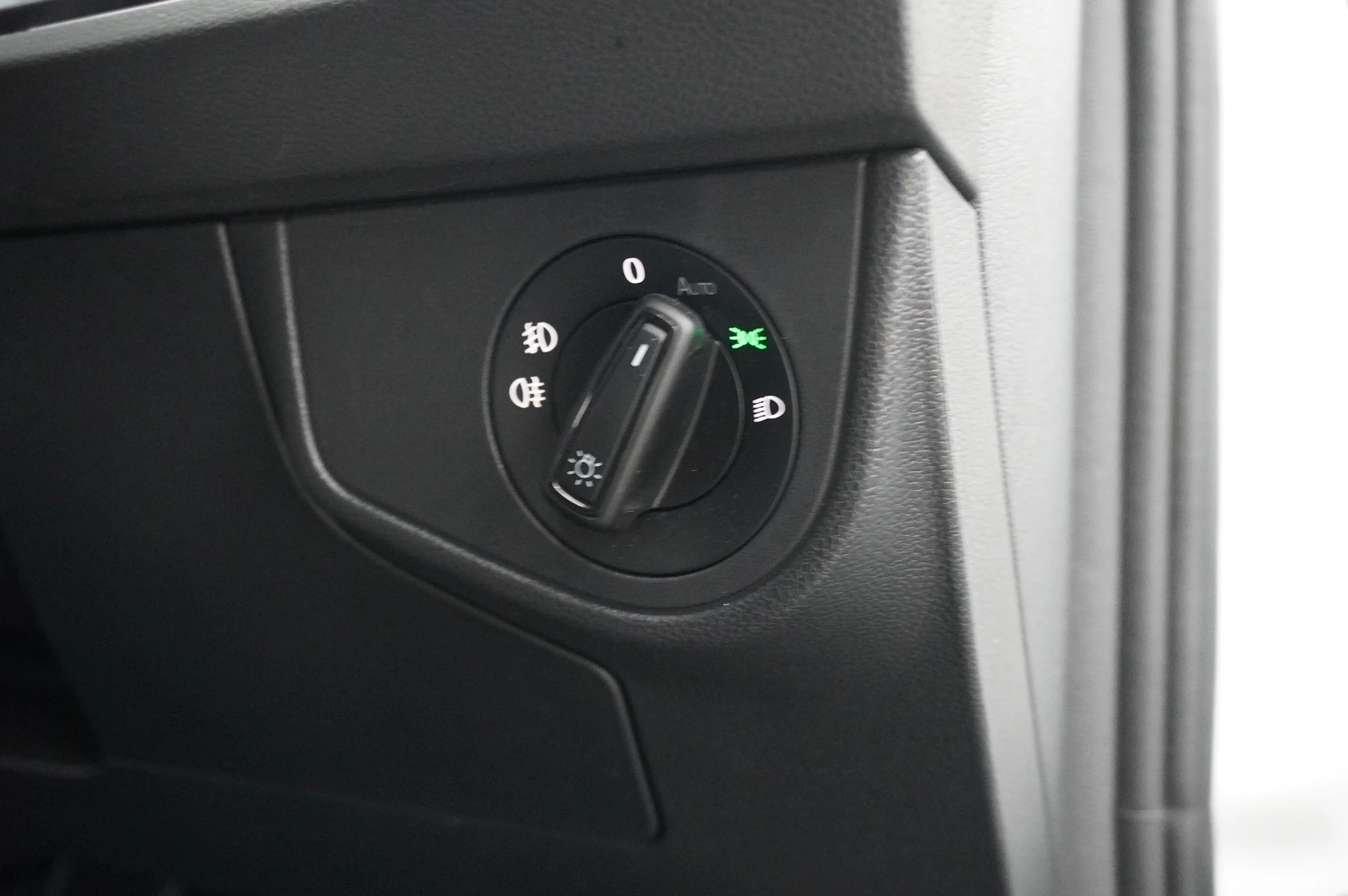 Volkswagen-Taigo-image-34