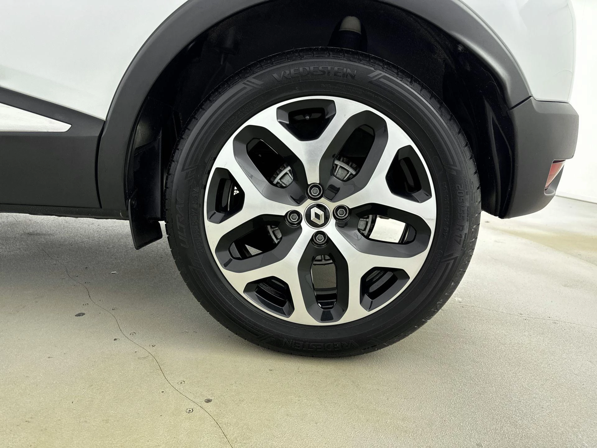 Renault-Captur-image-8