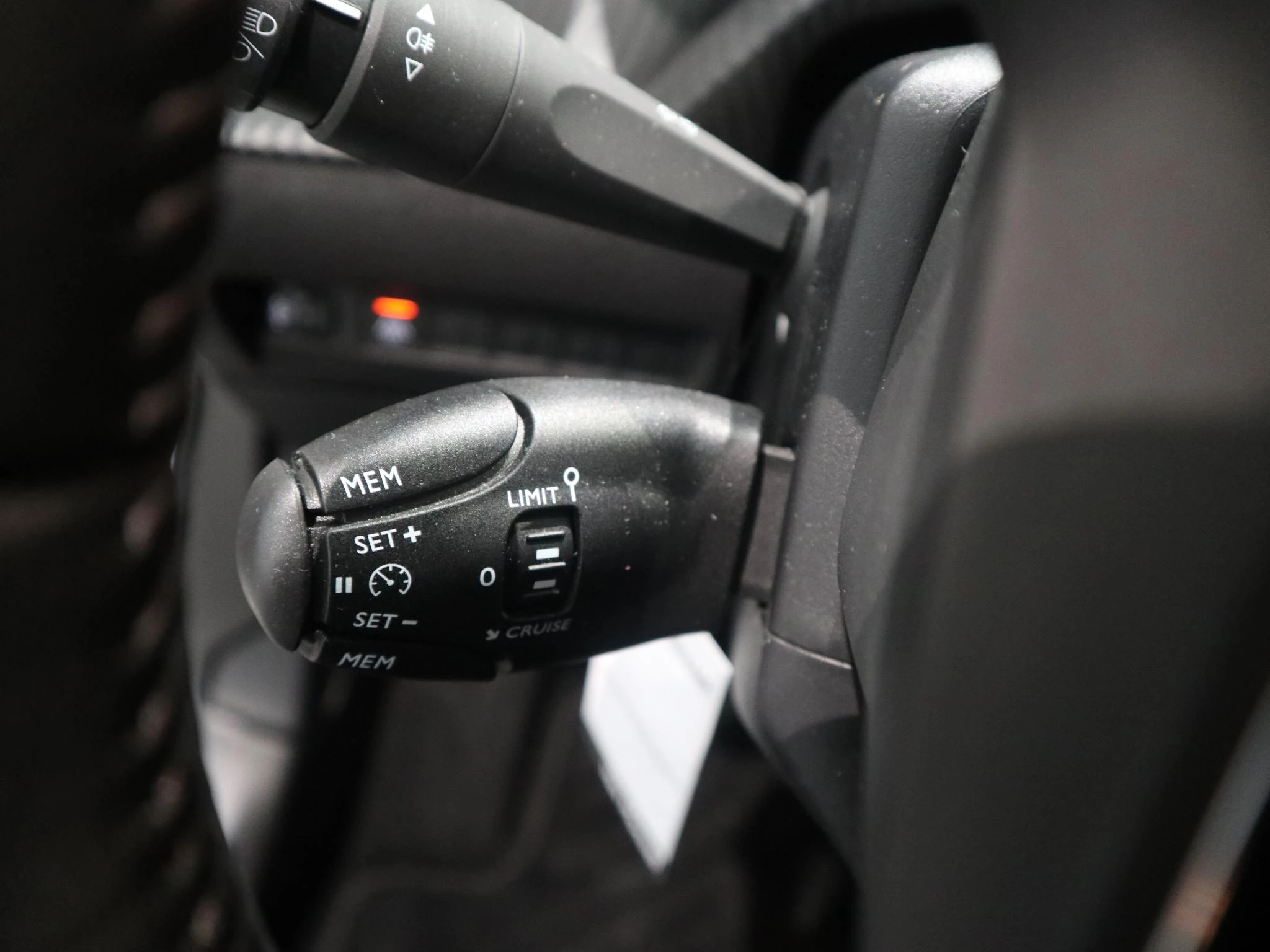 Peugeot-2008-image-17