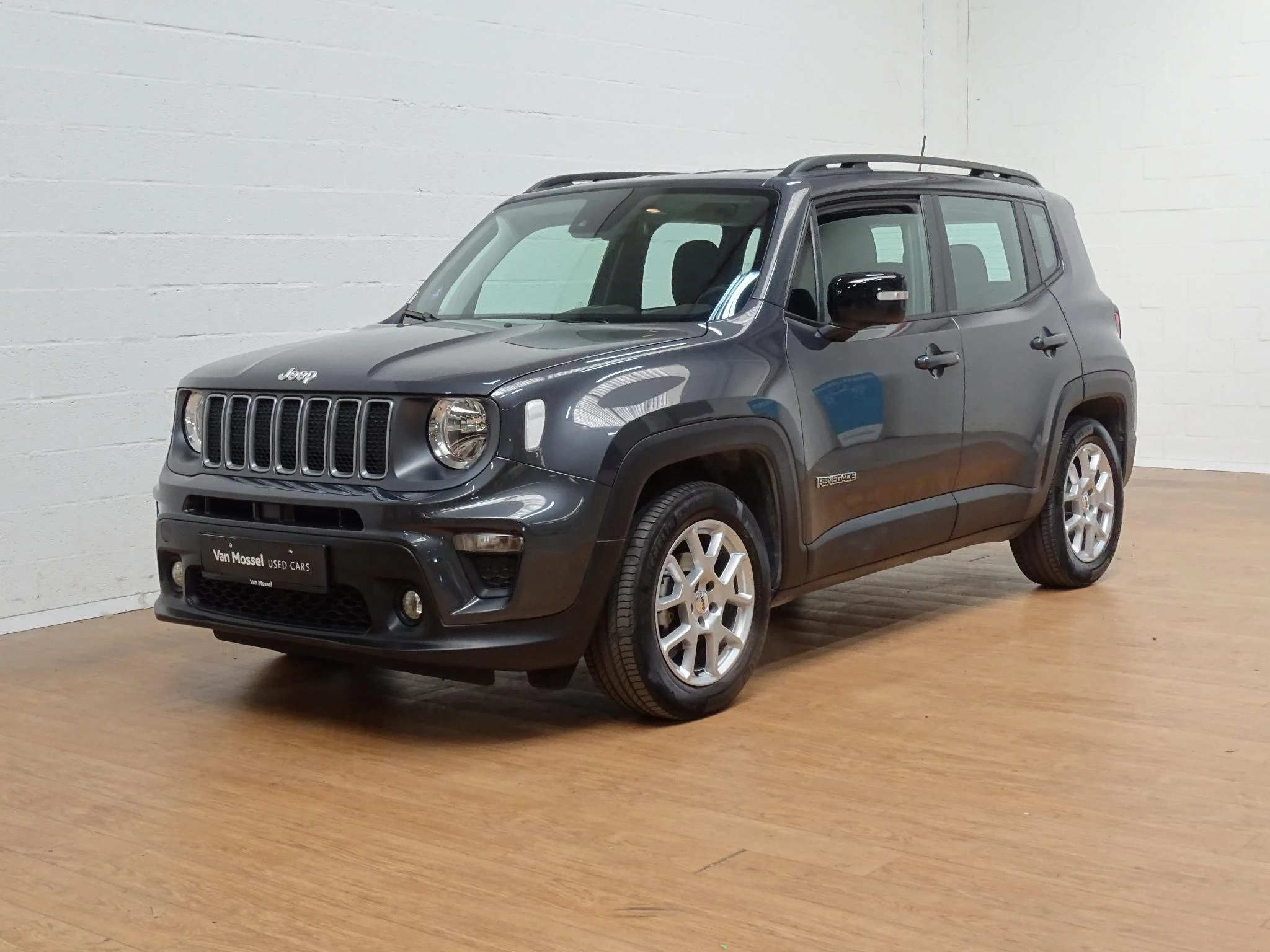 Jeep-Renegade-image-4