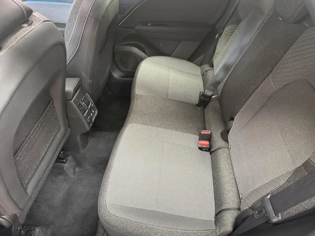 Renault-Captur-image-12