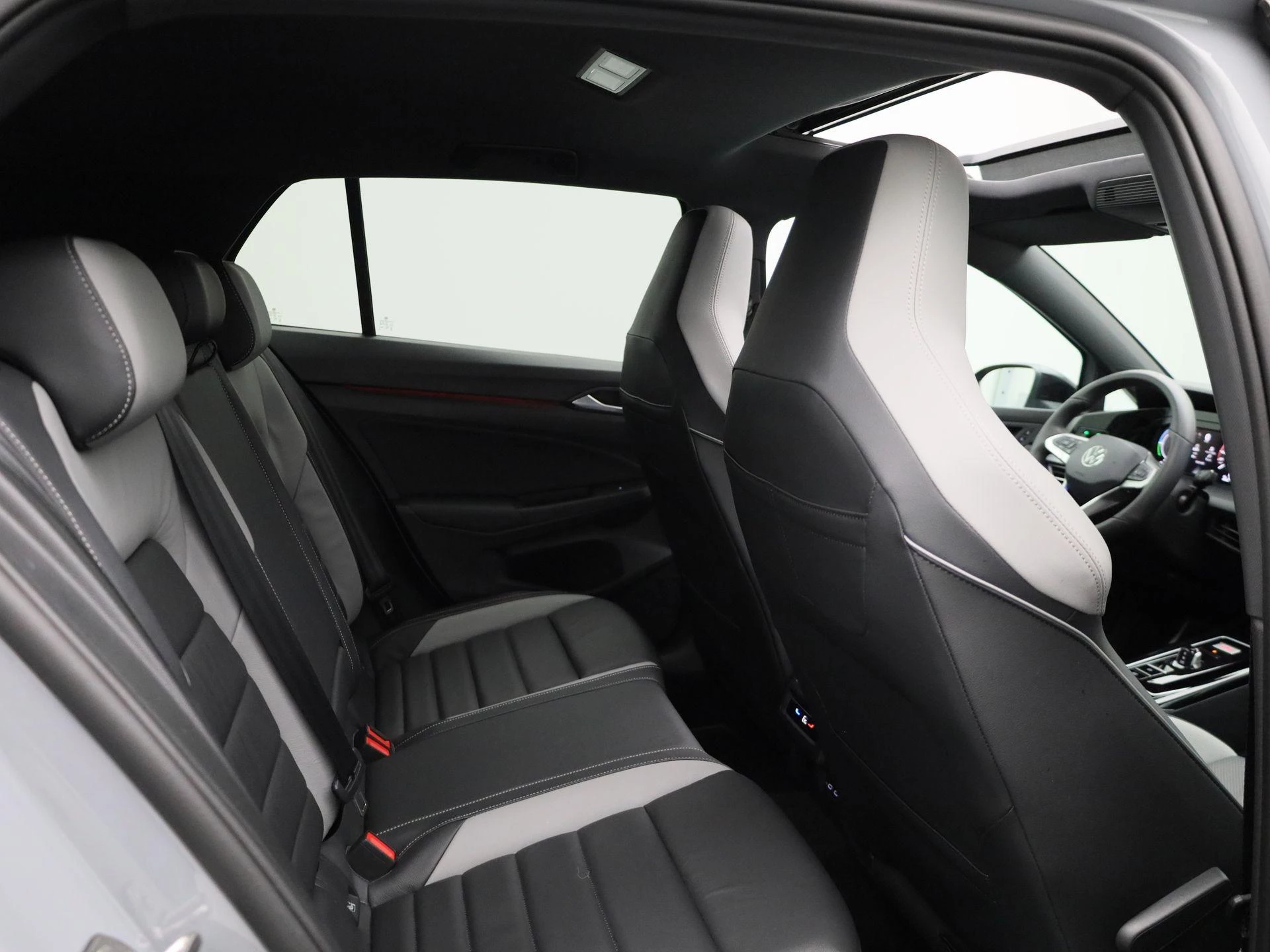 Volkswagen Golf 1.5 eHybrid GTE 272 PK|