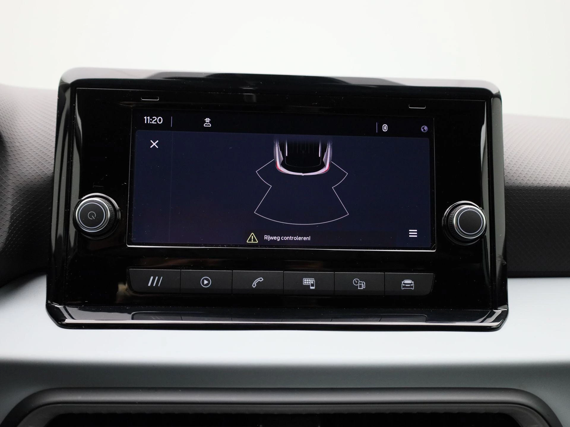 SEAT-Arona-image-27