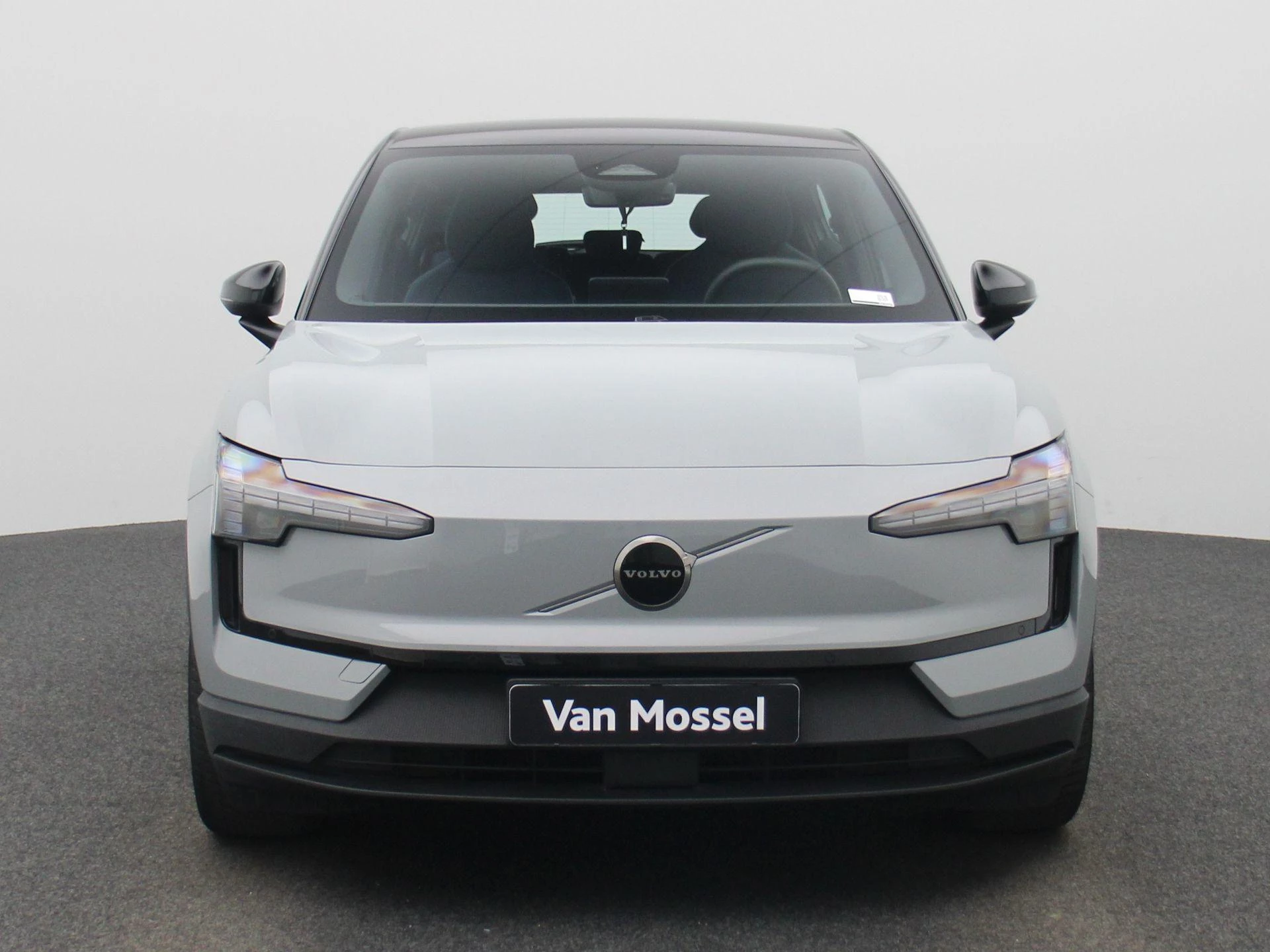 Volvo EX30 Single Motor Extended Range Plus