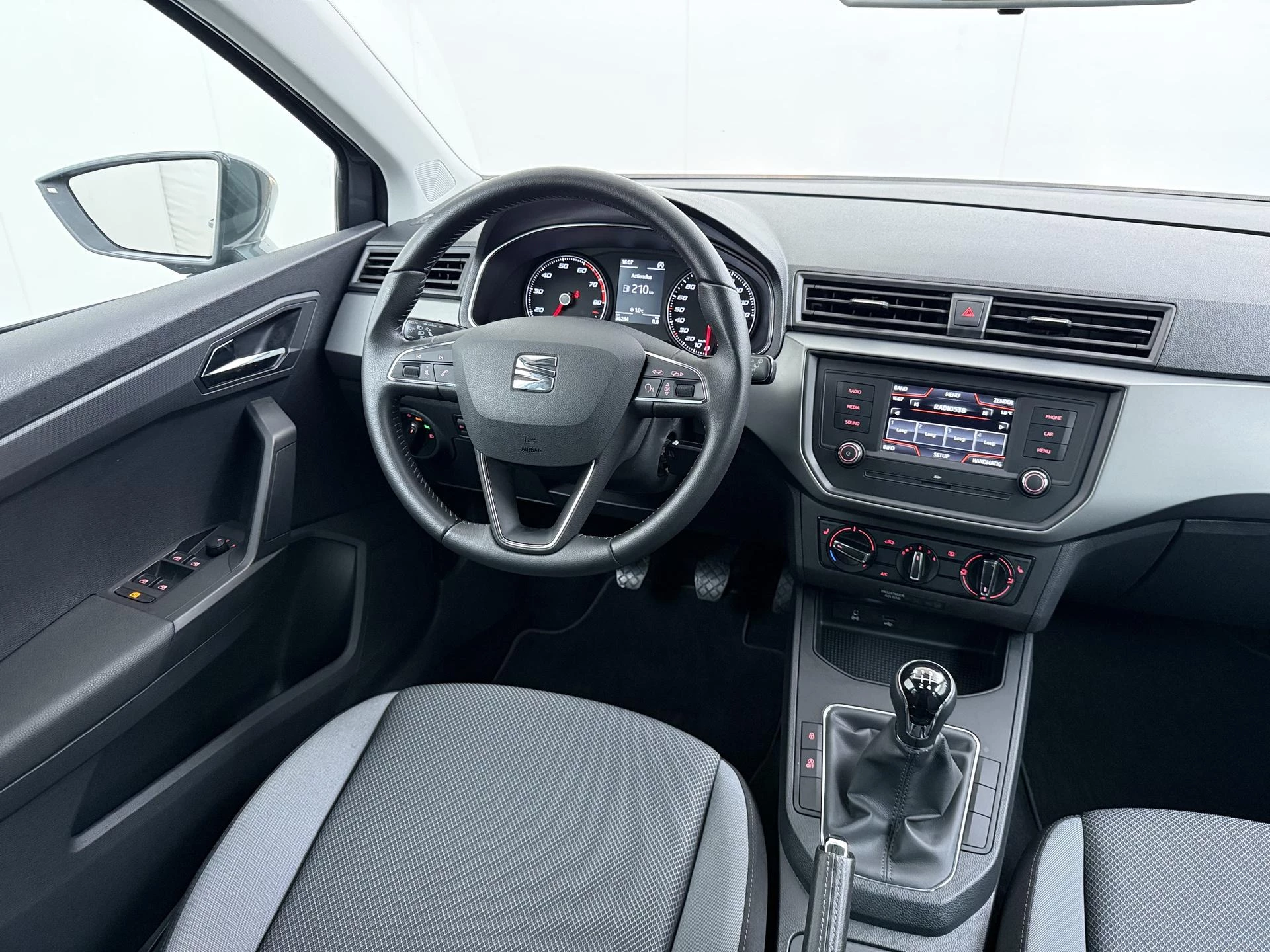 SEAT-Ibiza-image-5