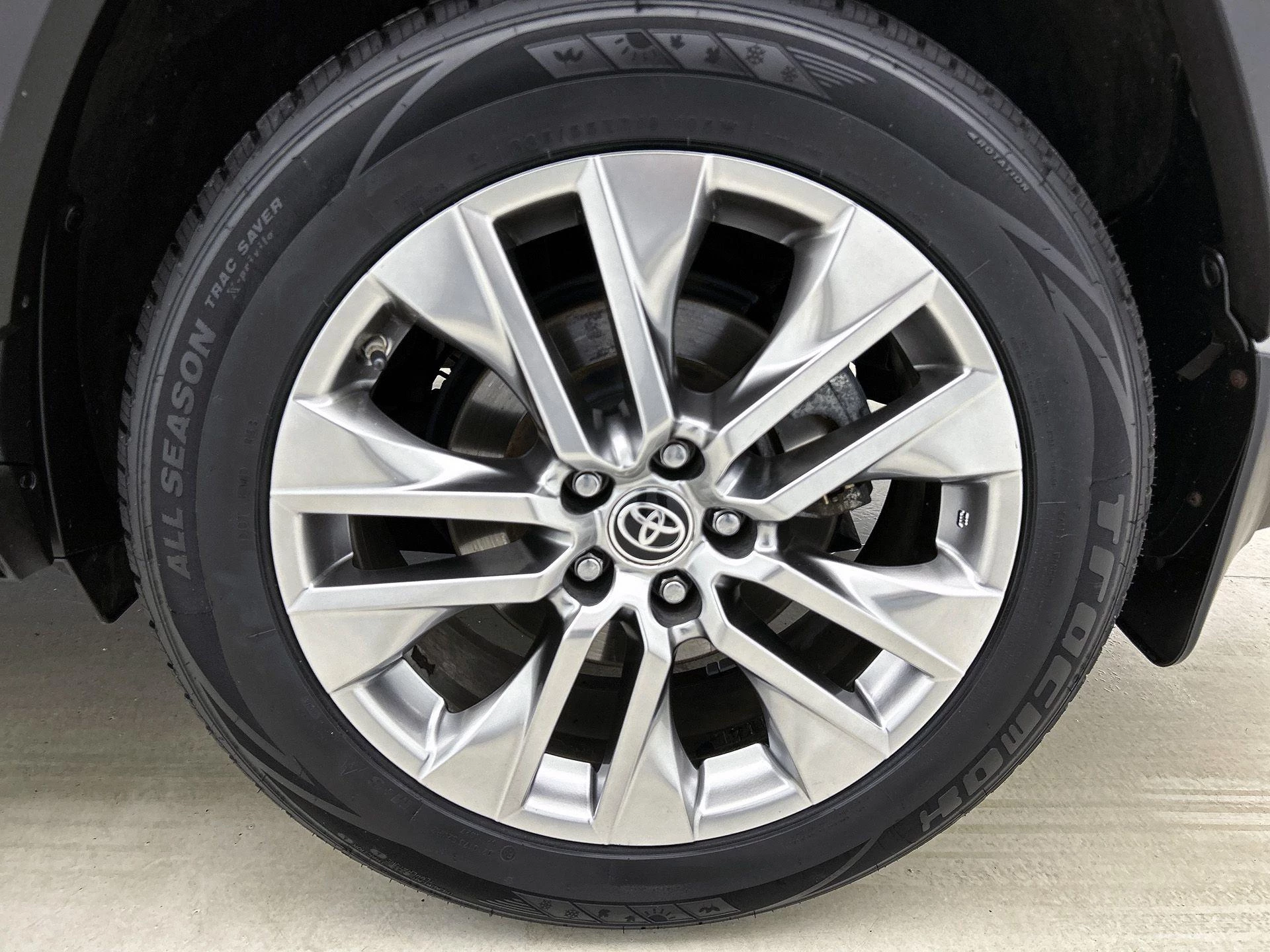 Toyota RAV4 2.0 VVT-iE Executive