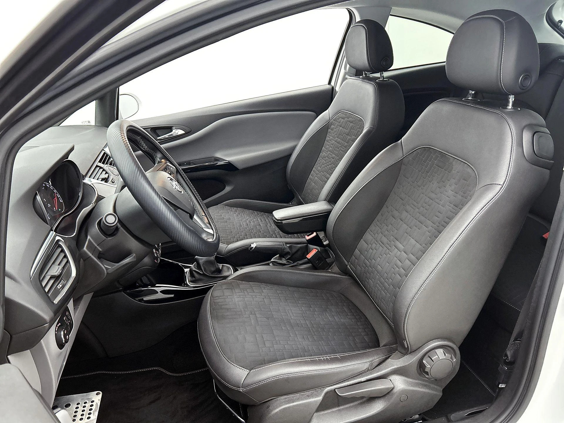 Opel-Corsa-image-33