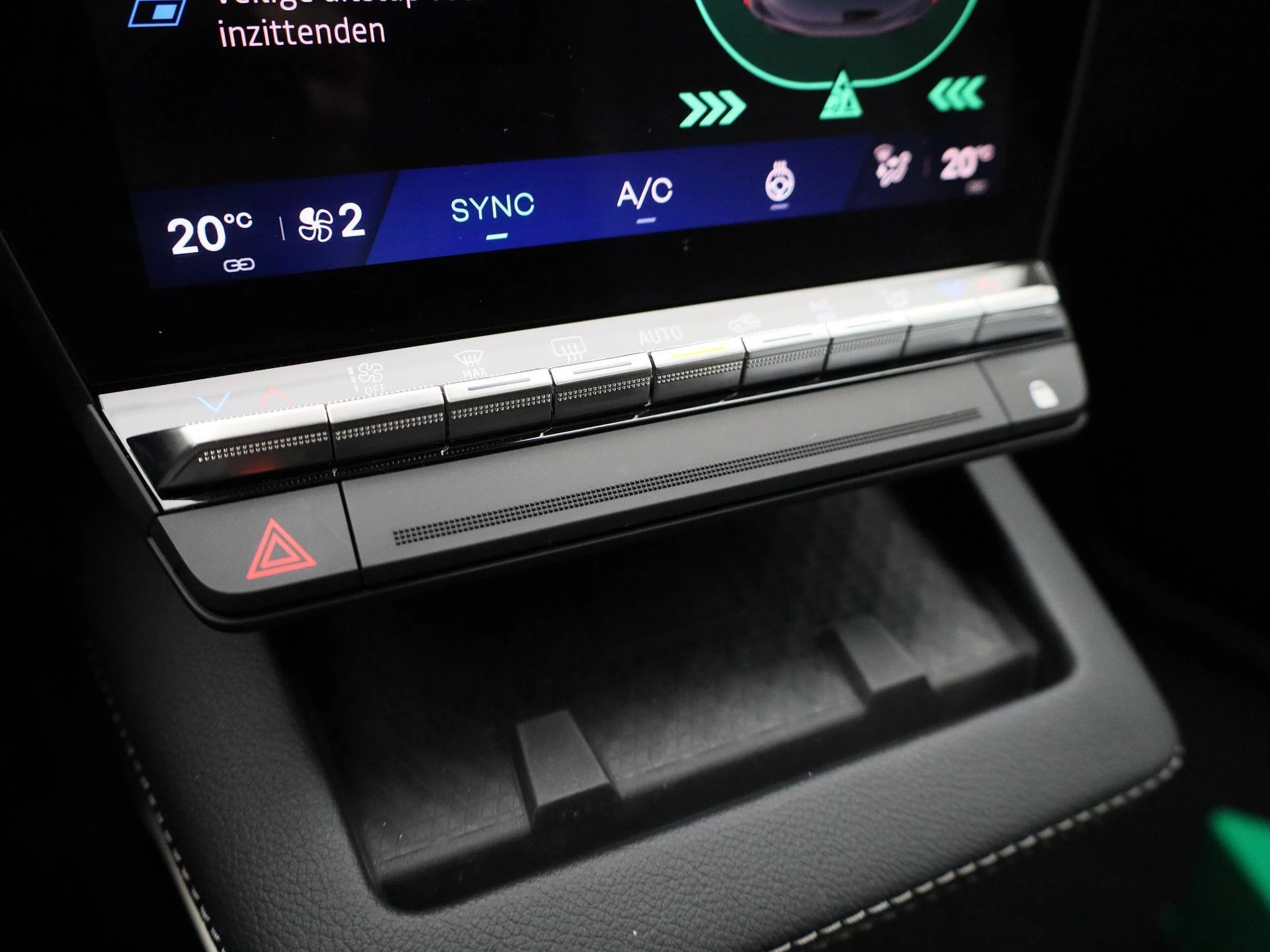 Renault-Scénic-image-34